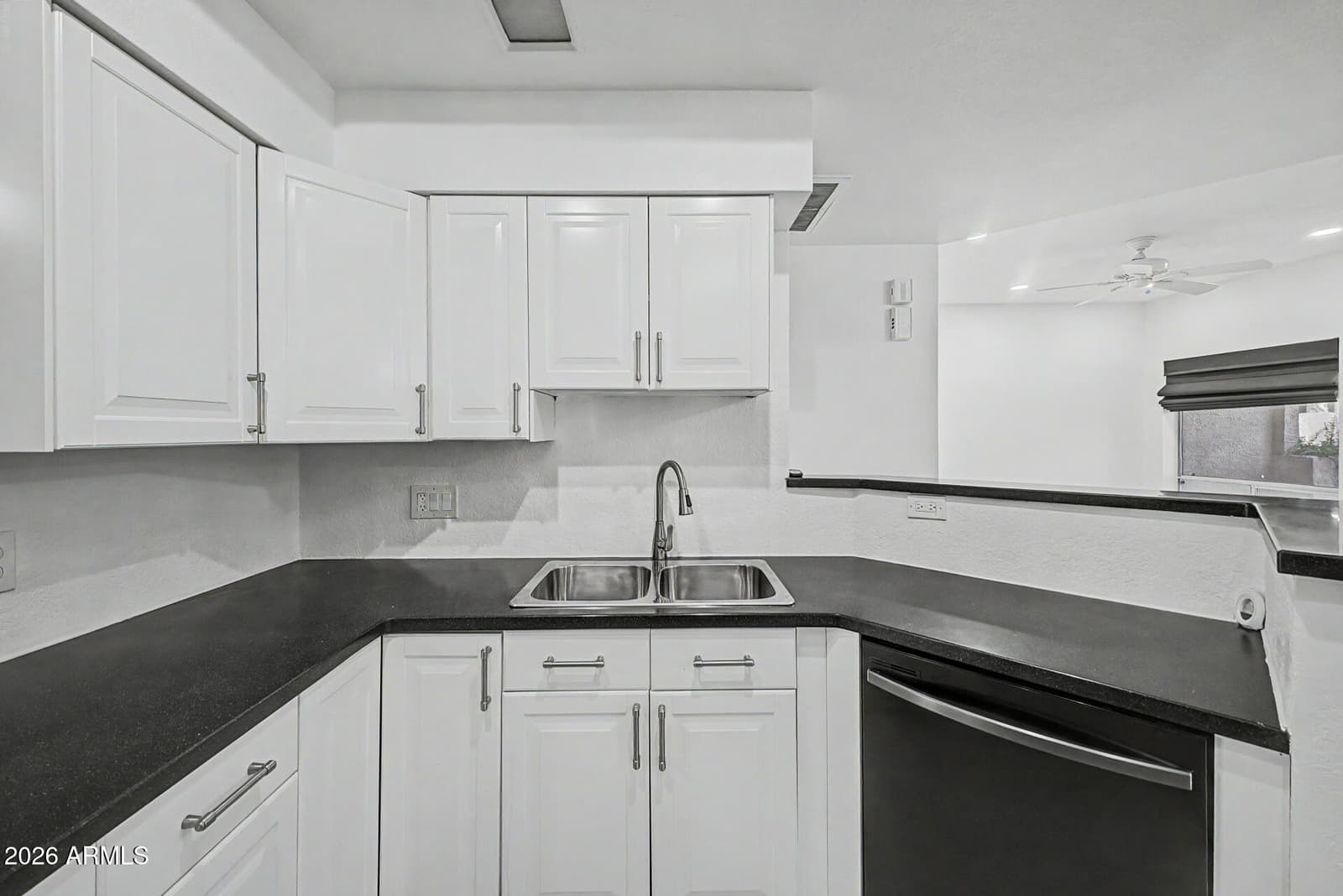 101 N 7TH Street 120, Phoenix, AZ 85034 — photo 14 of 29