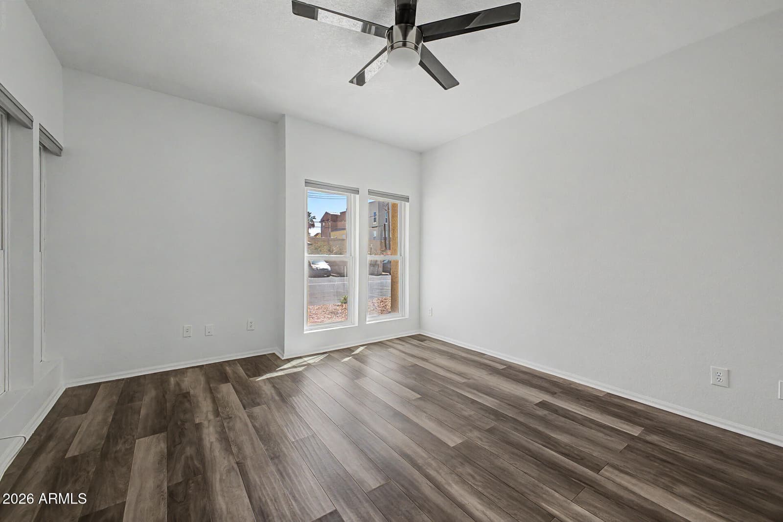 101 N 7TH Street 120, Phoenix, AZ 85034 — photo 15 of 29