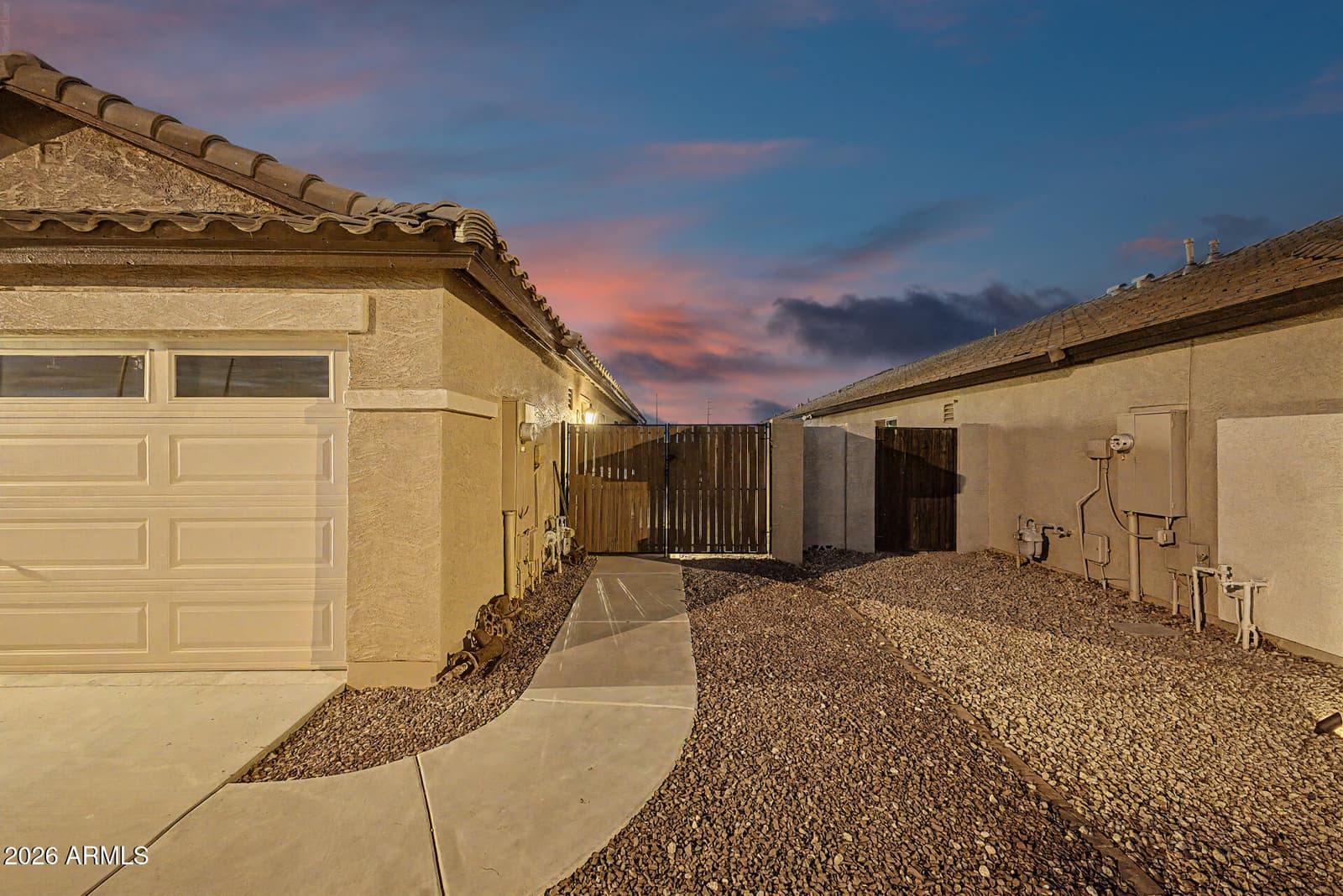 3247 S LOBACK Lane, Gilbert, AZ 85297 — photo 4 of 55