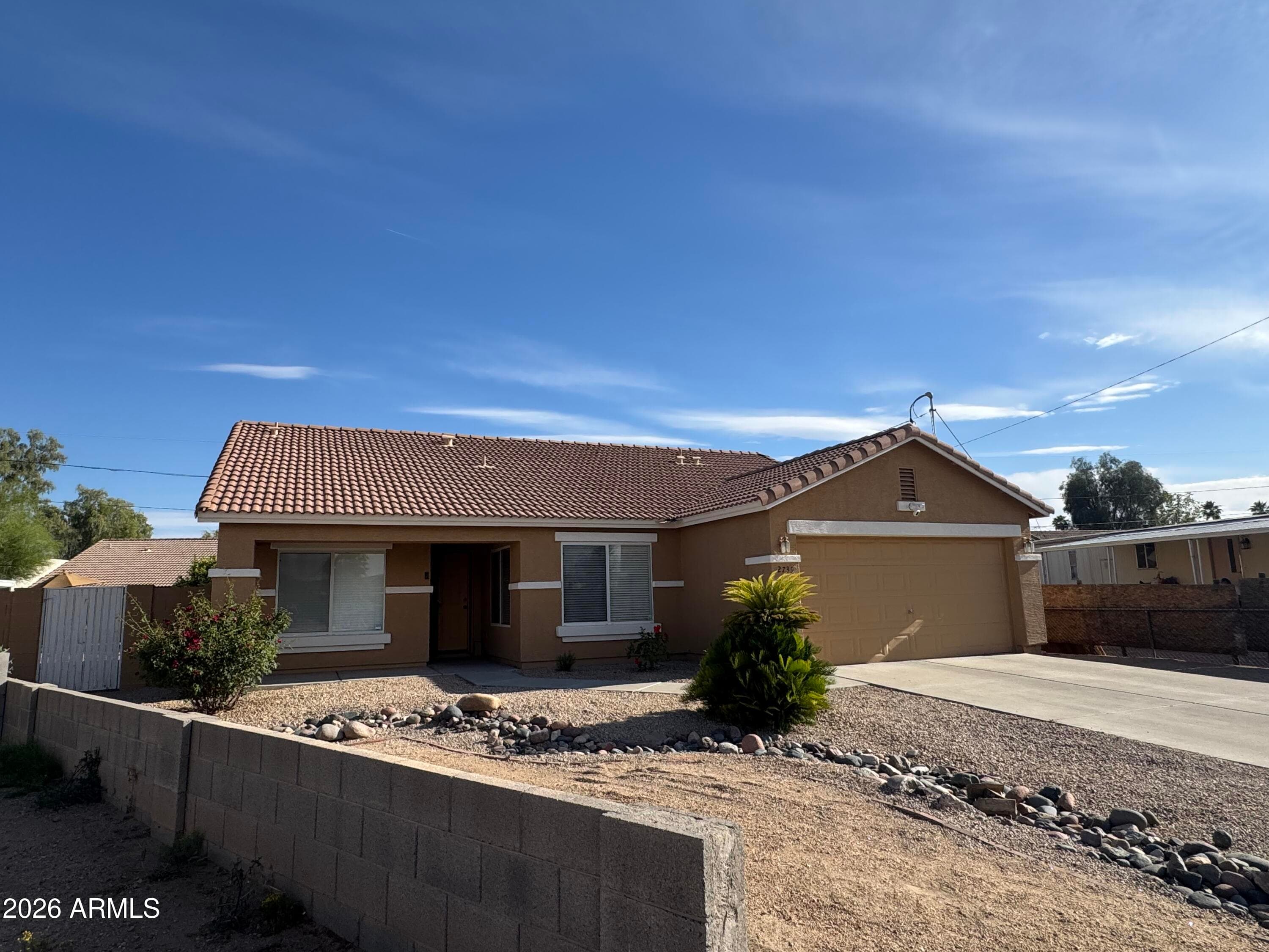 2739 E BEVERLY Lane, Phoenix, AZ 85032 — photo 30 of 31