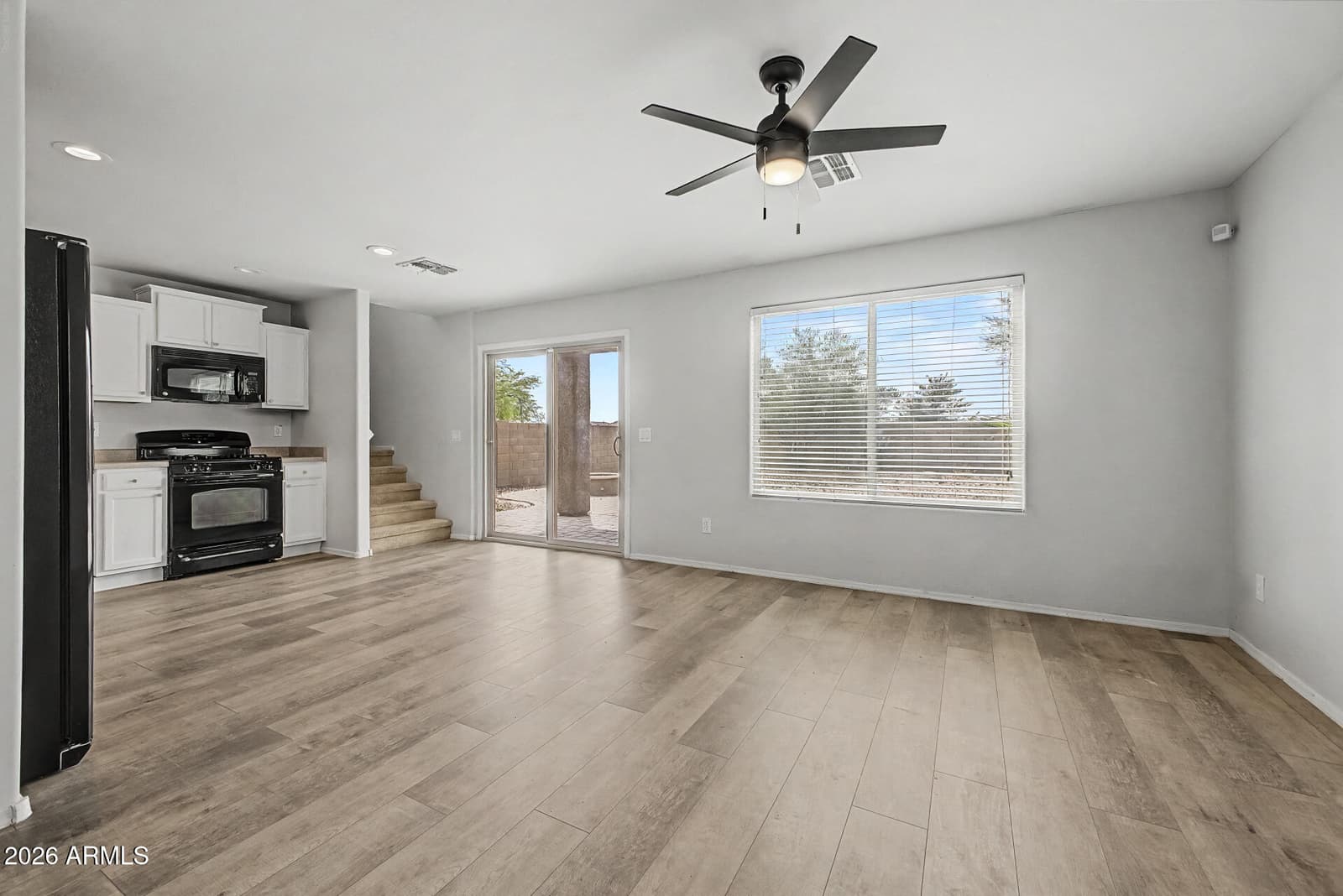 2542 N Palo Verde Drive, Florence, AZ 85132 — photo 4 of 27