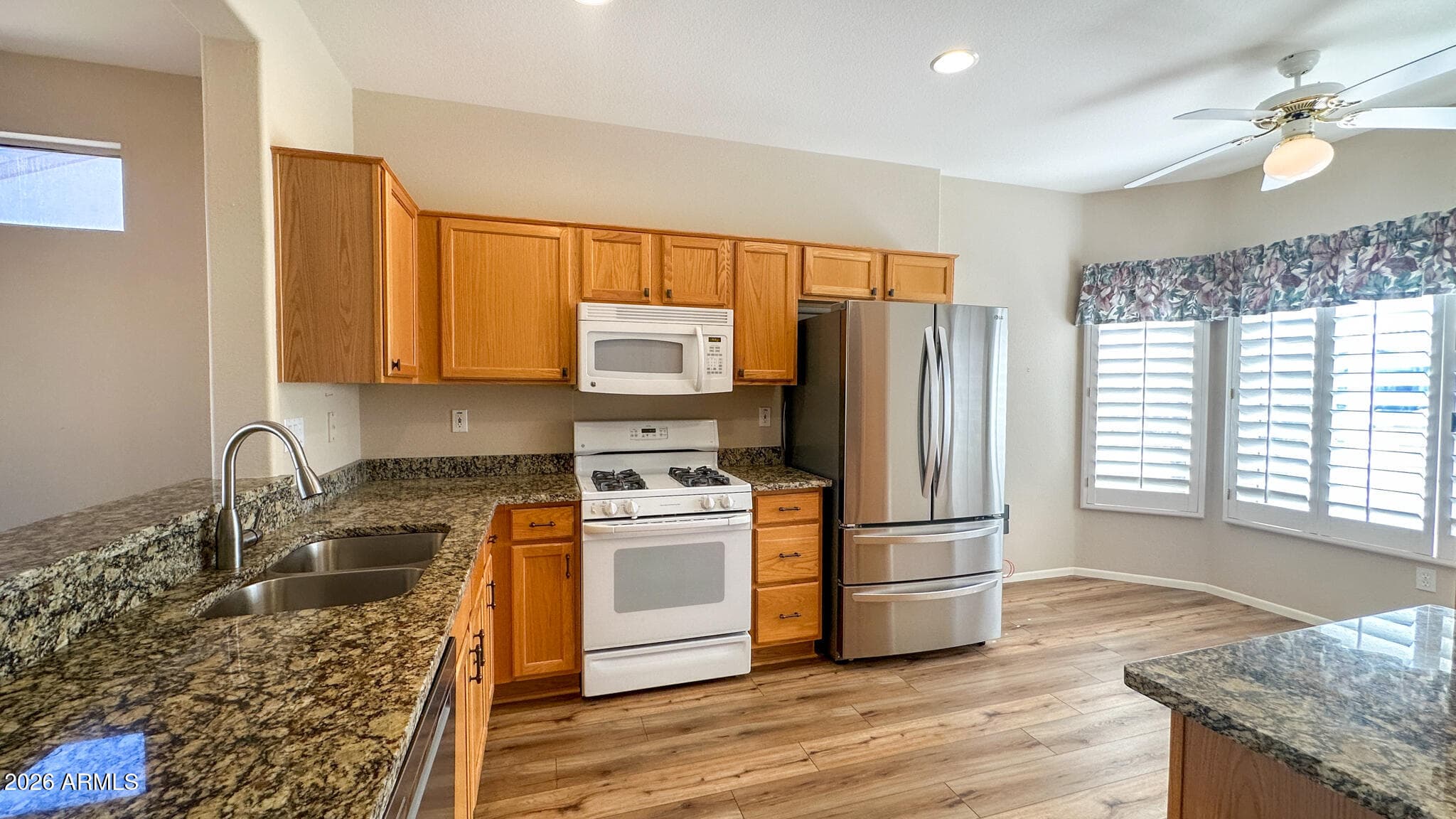 17961 N SOMERSET Drive, Surprise, AZ 85374 — photo 5 of 19