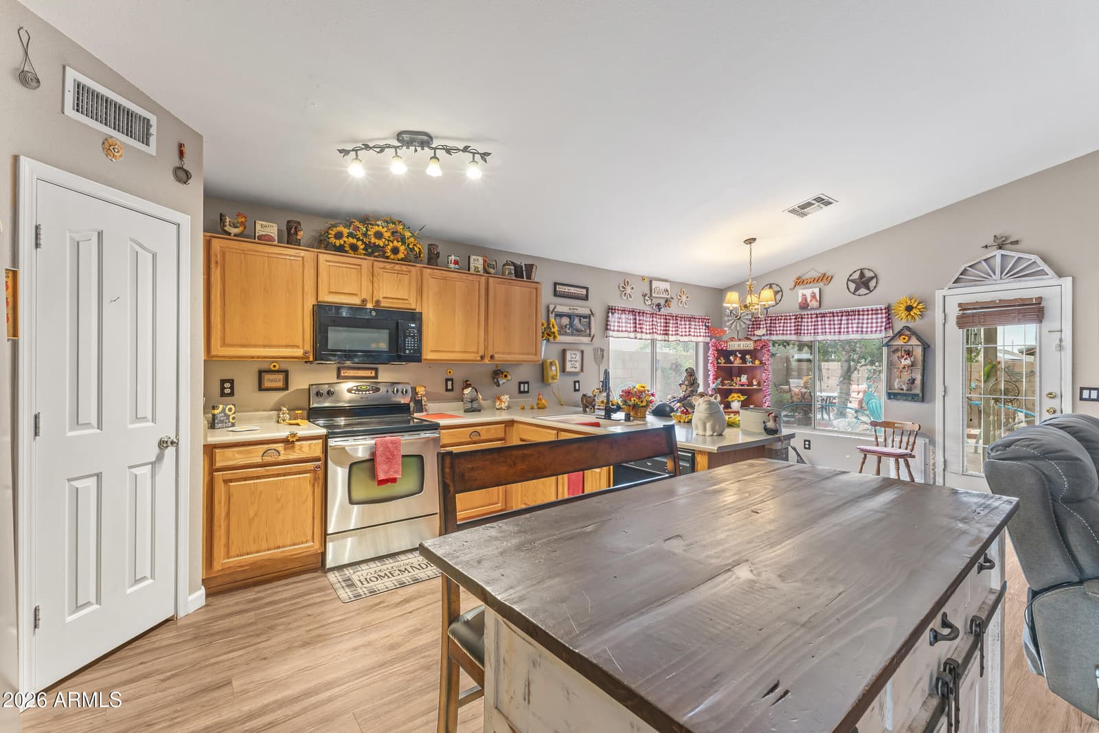 13169 W IRONWOOD Street, Surprise, AZ 85374 — photo 10 of 26