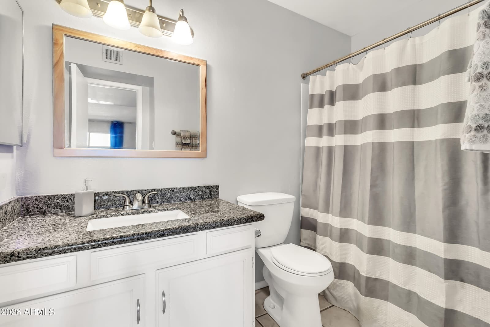 540 N MAY 3105, Mesa, AZ 85201 — photo 14 of 32