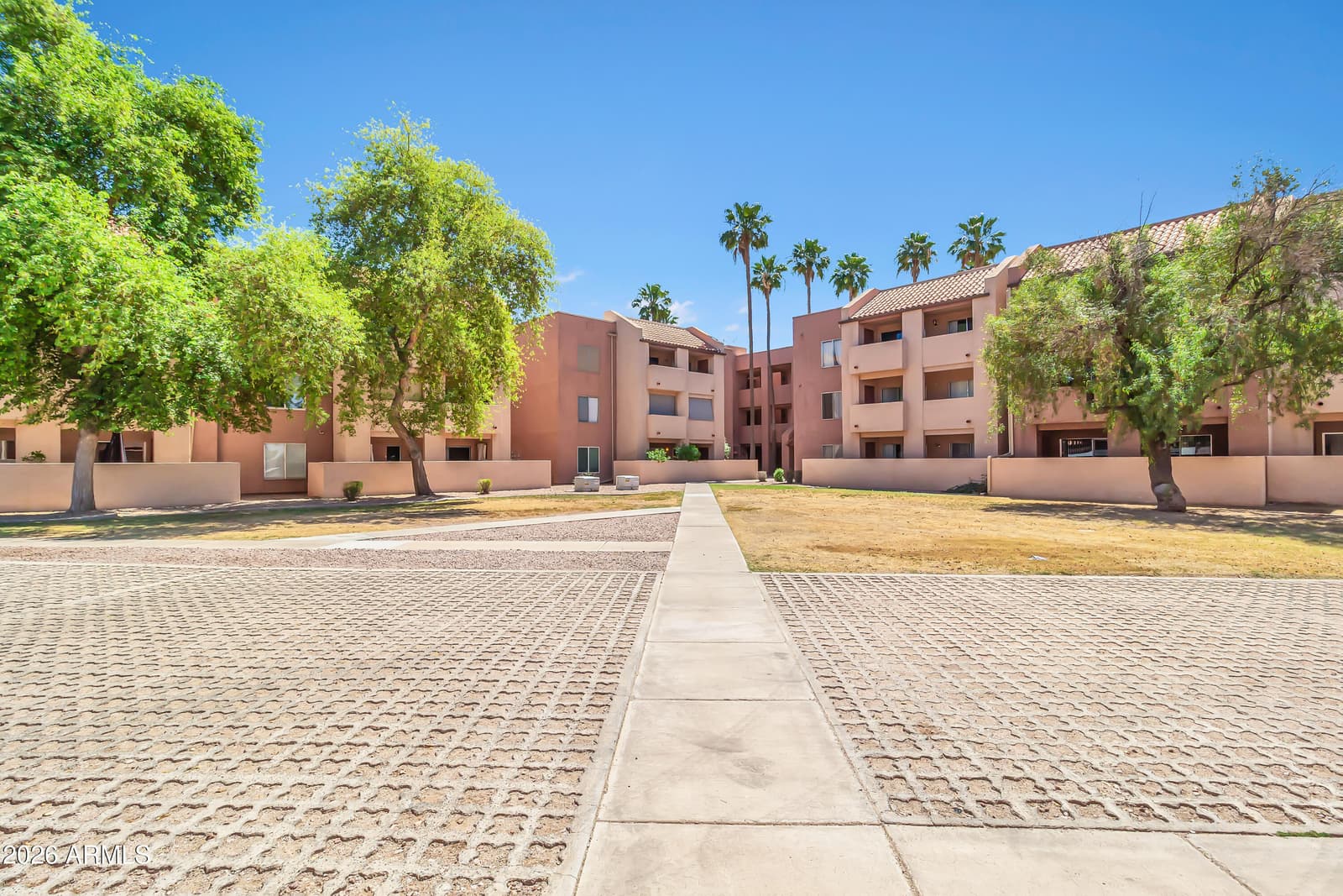 540 N MAY 3105, Mesa, AZ 85201 — photo 26 of 32