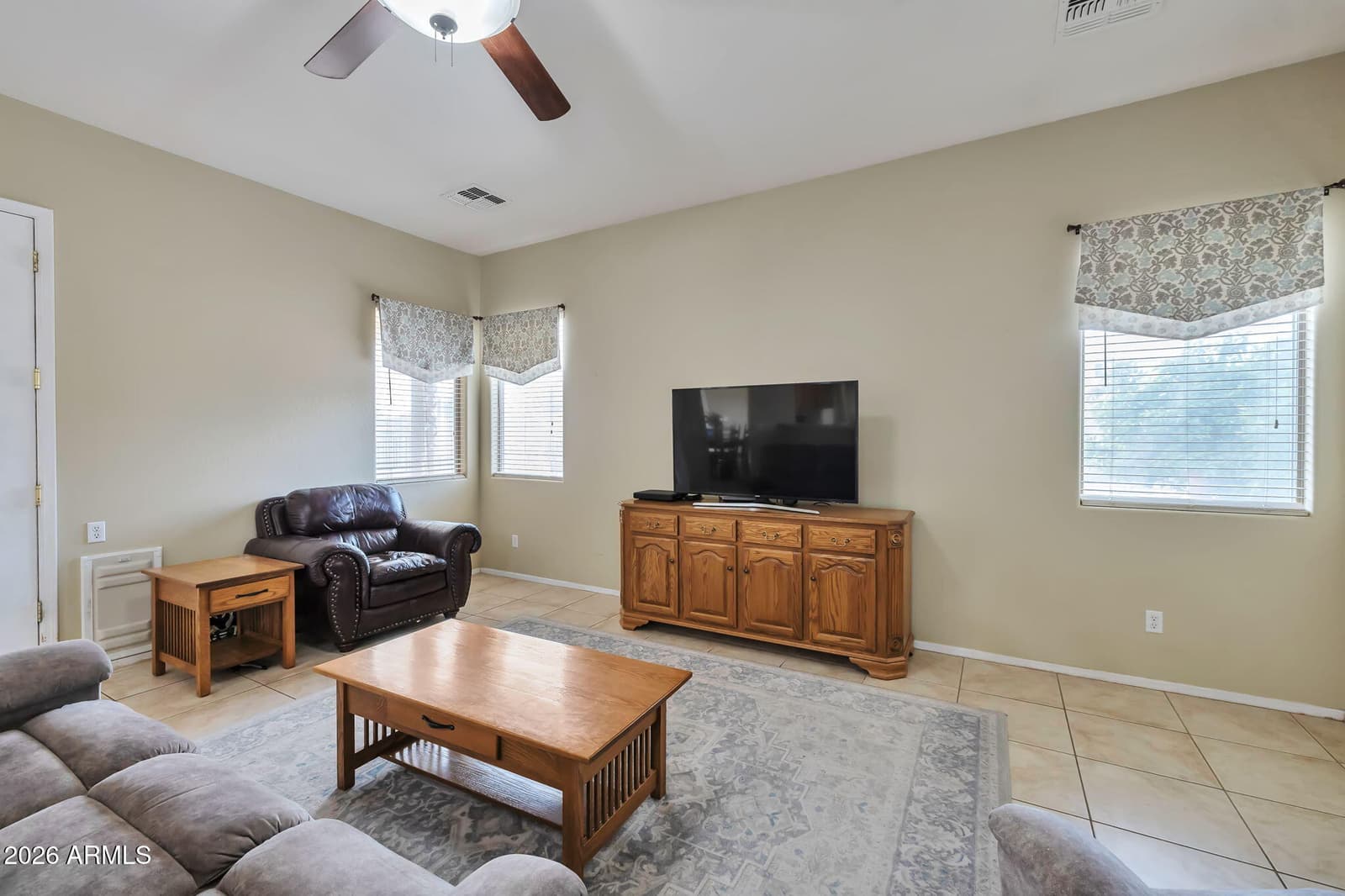 8807 W CAROLE Lane, Glendale, AZ 85305 — photo 16 of 31
