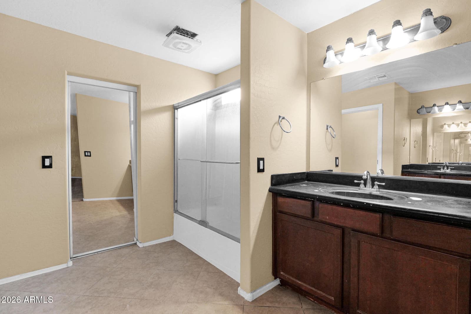 4321 E MILKY Way, Gilbert, AZ 85295 — photo 9 of 23