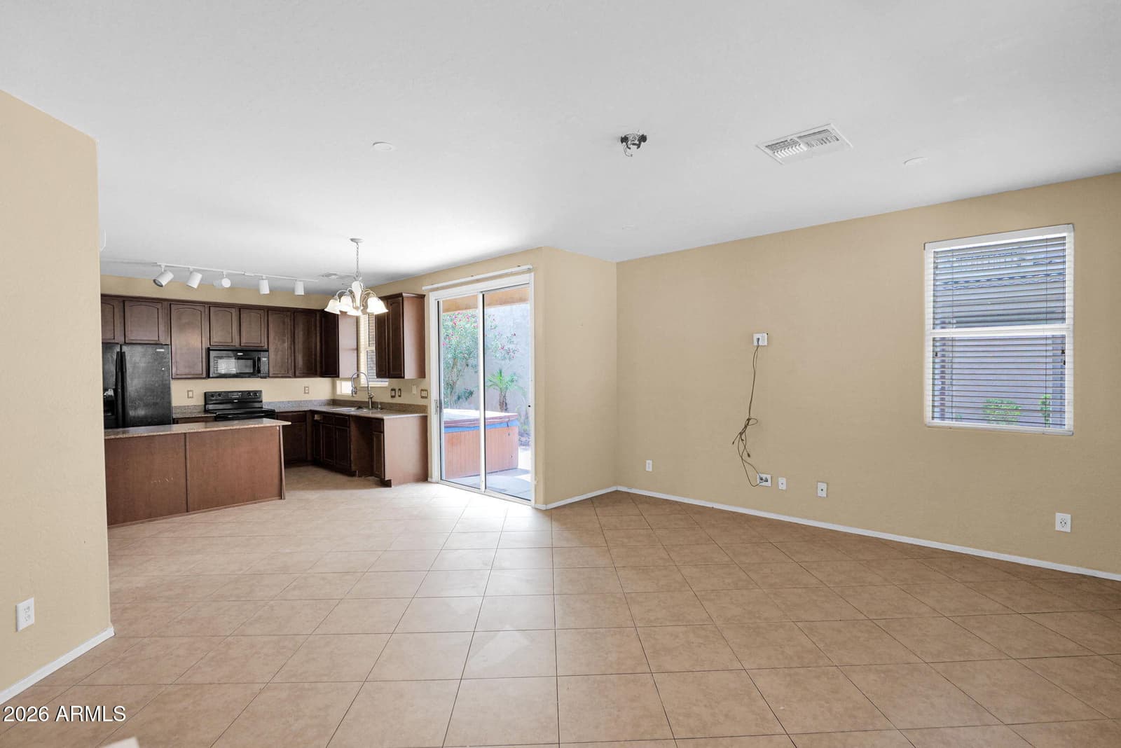 4321 E MILKY Way, Gilbert, AZ 85295 — photo 11 of 23