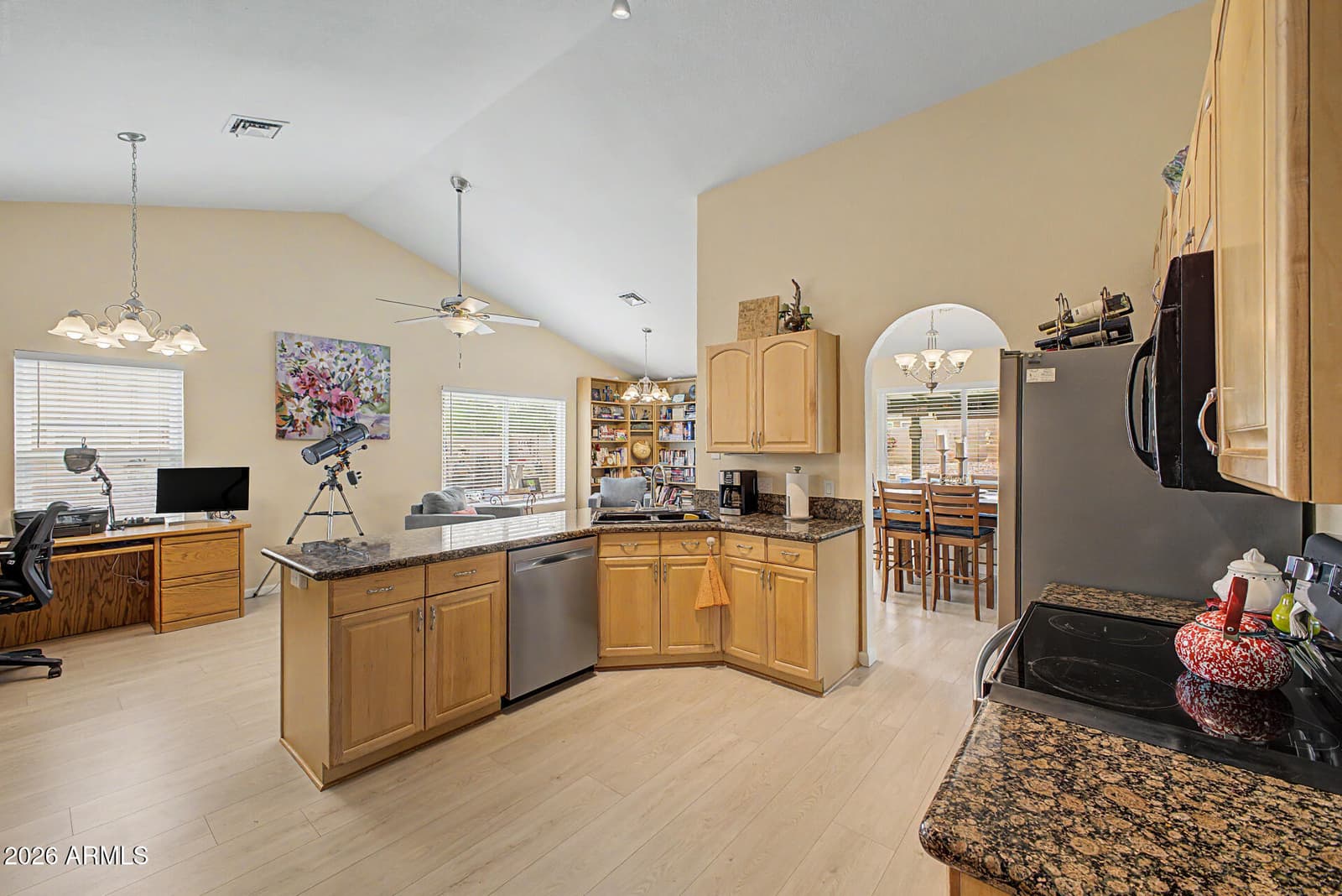 9854 S 47TH Place, Phoenix, AZ 85044 — photo 15 of 49
