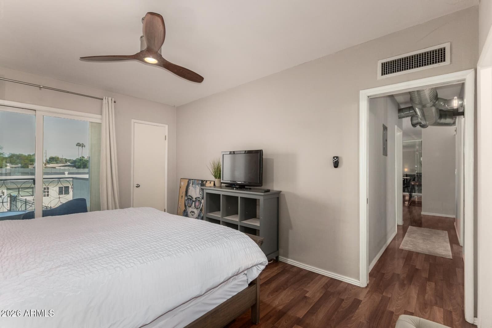 3270 E CAMELBACK Road 213, Phoenix, AZ 85018 — photo 16 of 41