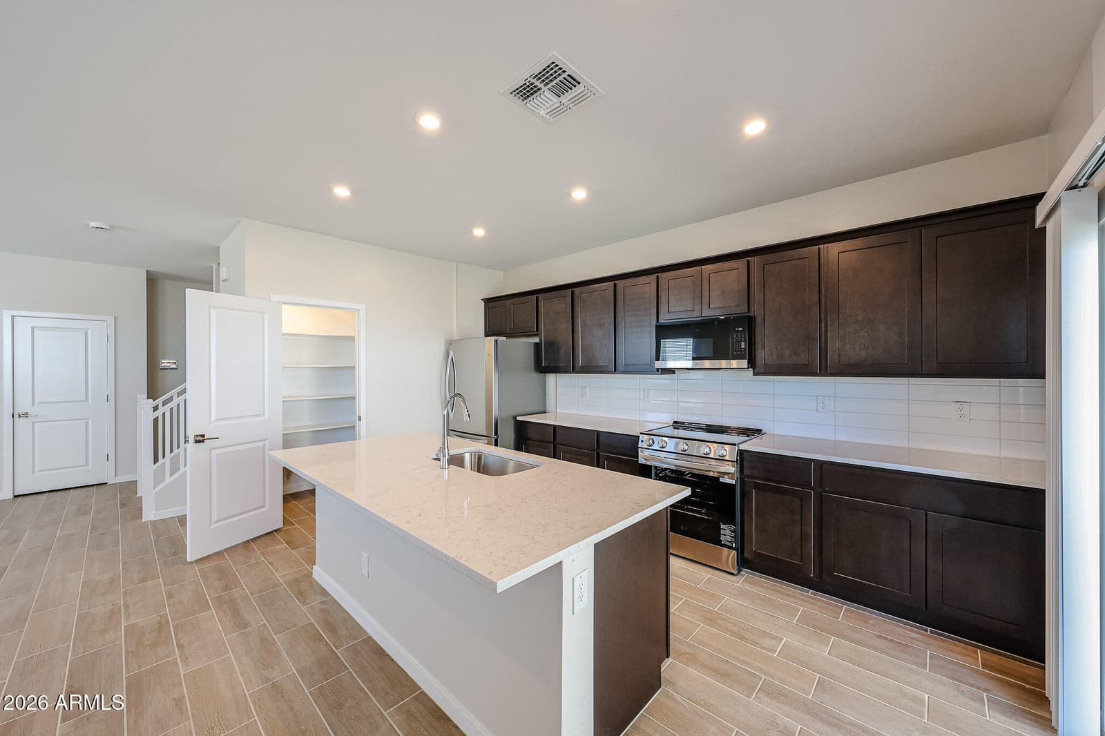 17324 W VILLA CHULA Lane, Surprise, AZ 85387 — photo 4 of 40