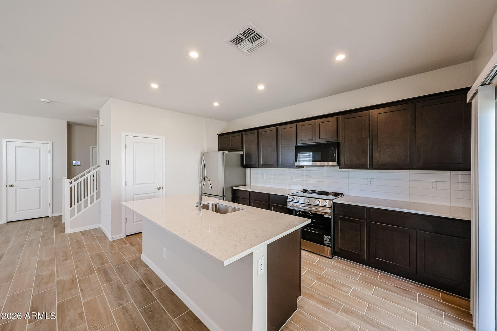 17324 W VILLA CHULA Lane, Surprise, AZ 85387 — photo 5 of 40