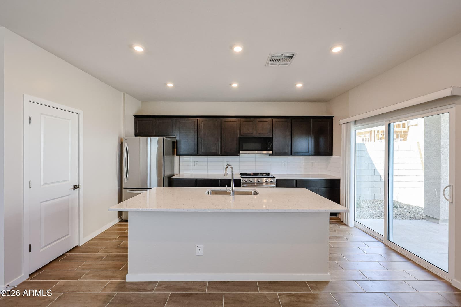 17324 W VILLA CHULA Lane, Surprise, AZ 85387 — photo 6 of 40