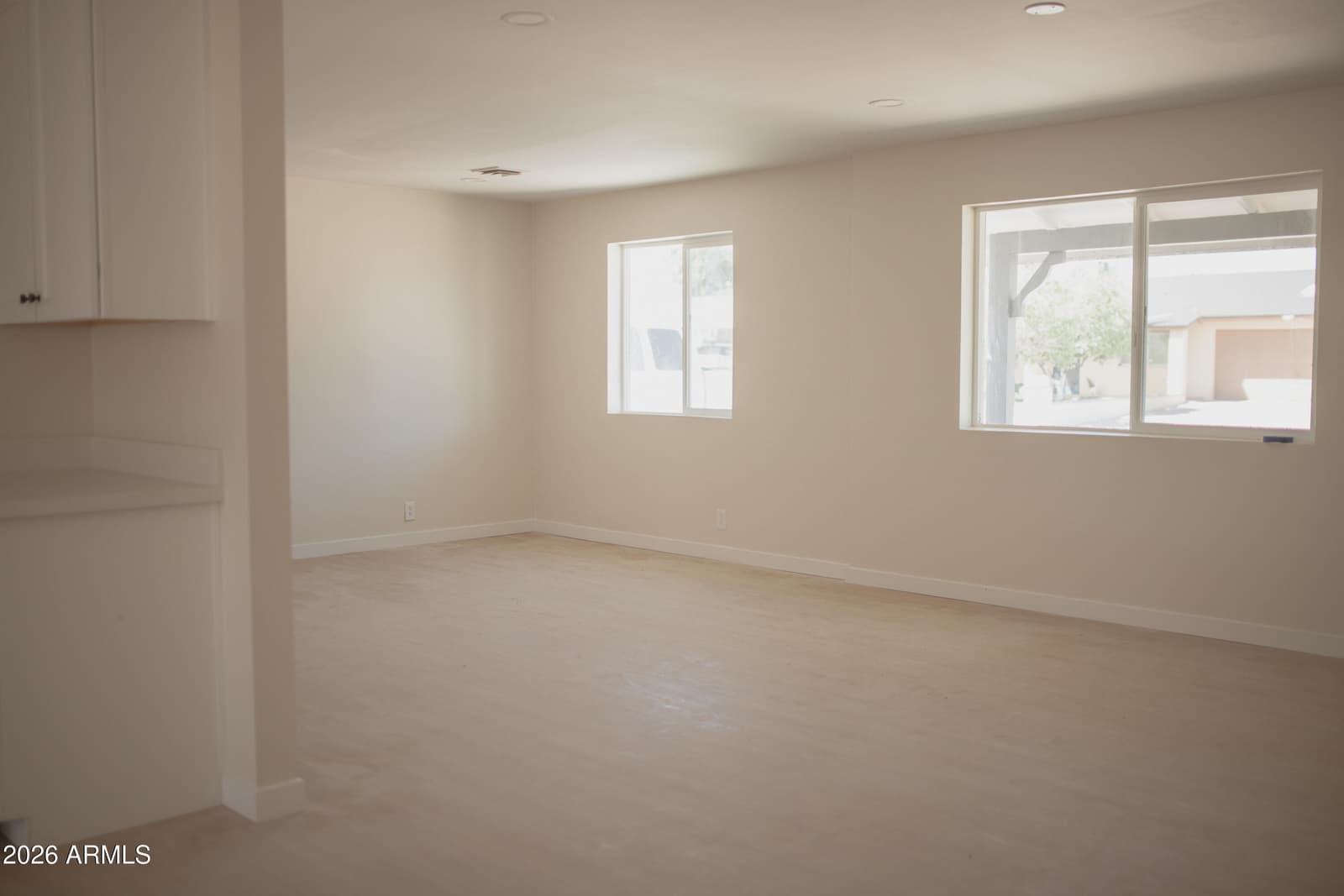 3739 W COLUMBINE Drive, Phoenix, AZ 85029 — photo 9 of 11