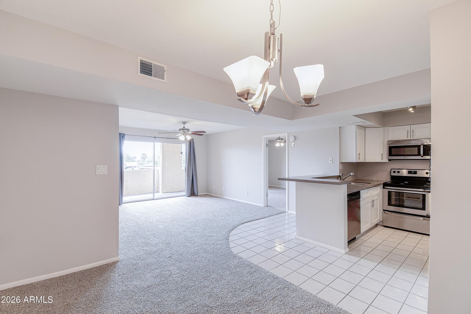 540 N MAY Street 2111, Mesa, AZ 85201 — photo 9 of 29
