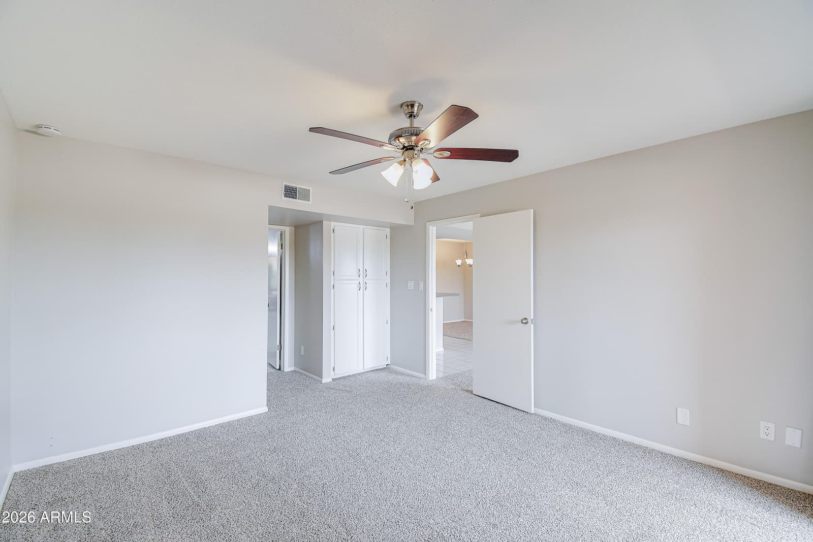 540 N MAY Street 2111, Mesa, AZ 85201 — photo 16 of 29