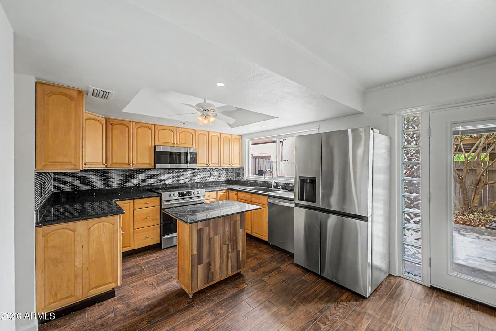 5943 N 83RD Street, Scottsdale, AZ 85250 — photo 4 of 25