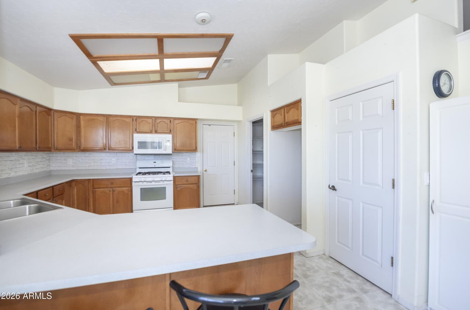 4212 N CYPRESS Circle, Prescott Valley, AZ 86314 — photo 13 of 38