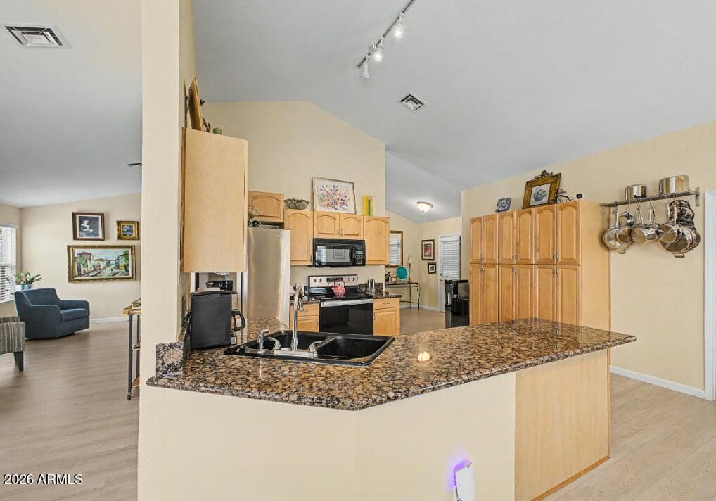 9854 S 47TH Place, Phoenix, AZ 85044 — photo 16 of 49
