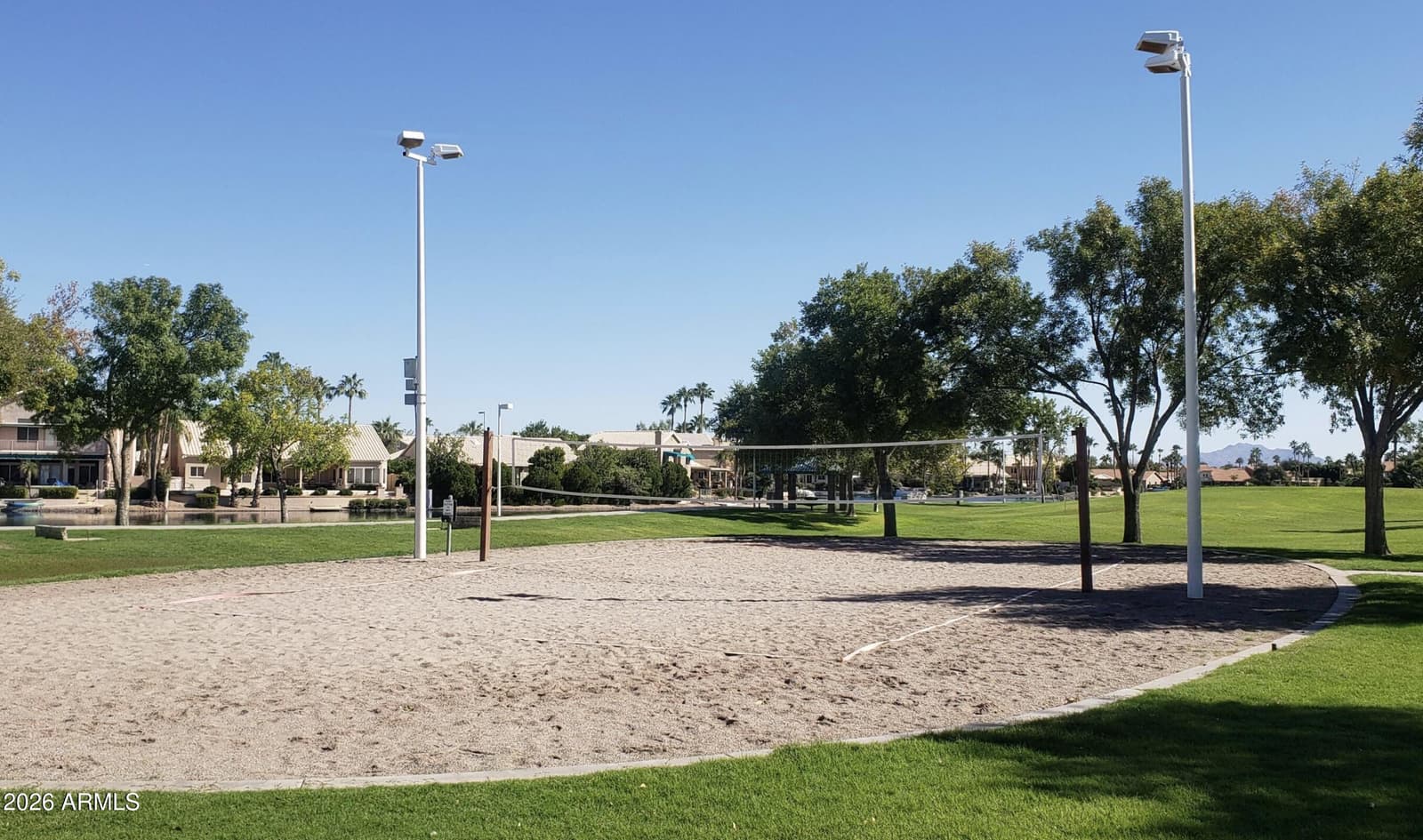 528 S SUNRISE Drive, Gilbert, AZ 85233 — photo 34 of 39