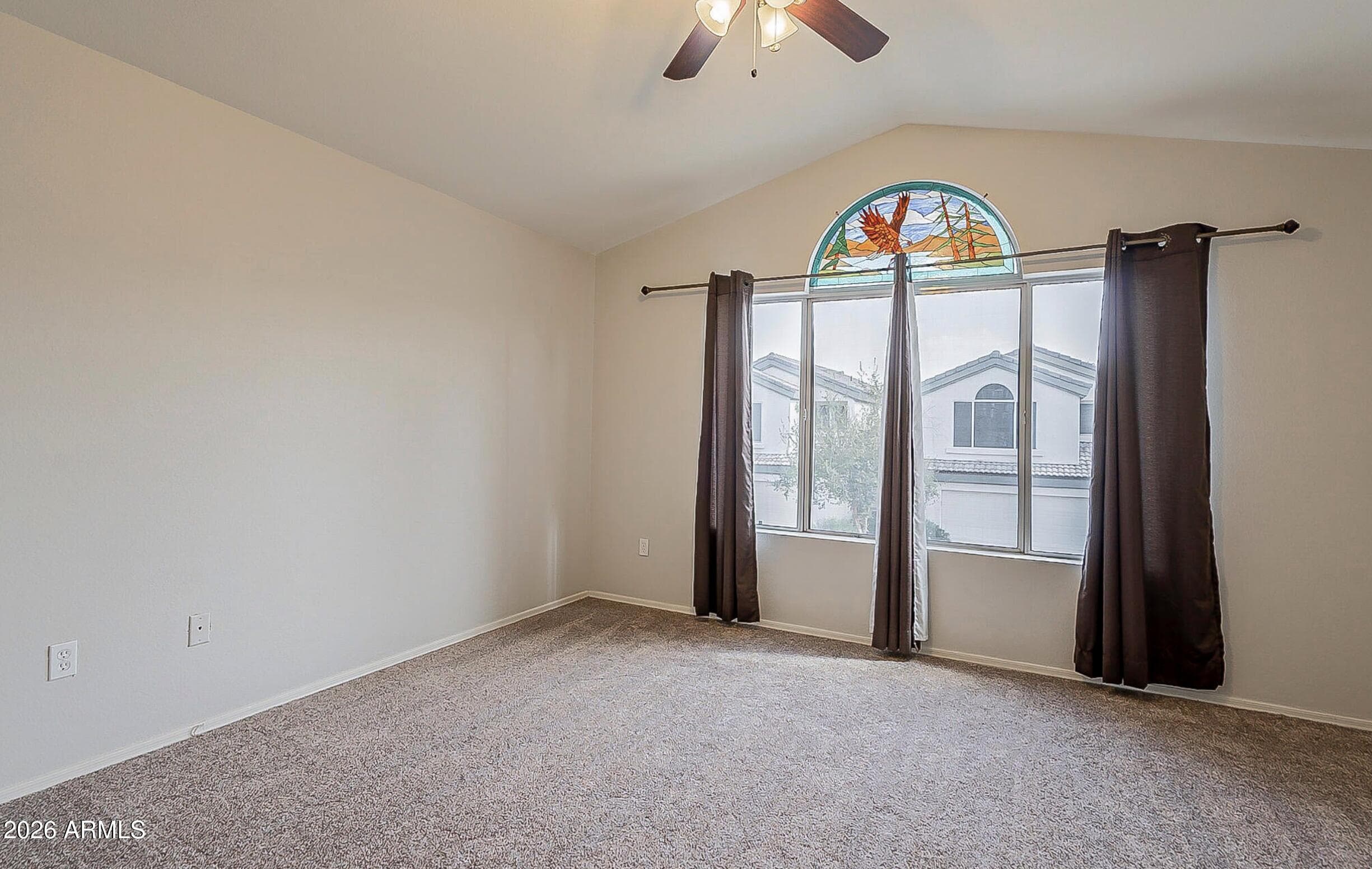 528 S SUNRISE Drive, Gilbert, AZ 85233 — photo 12 of 39