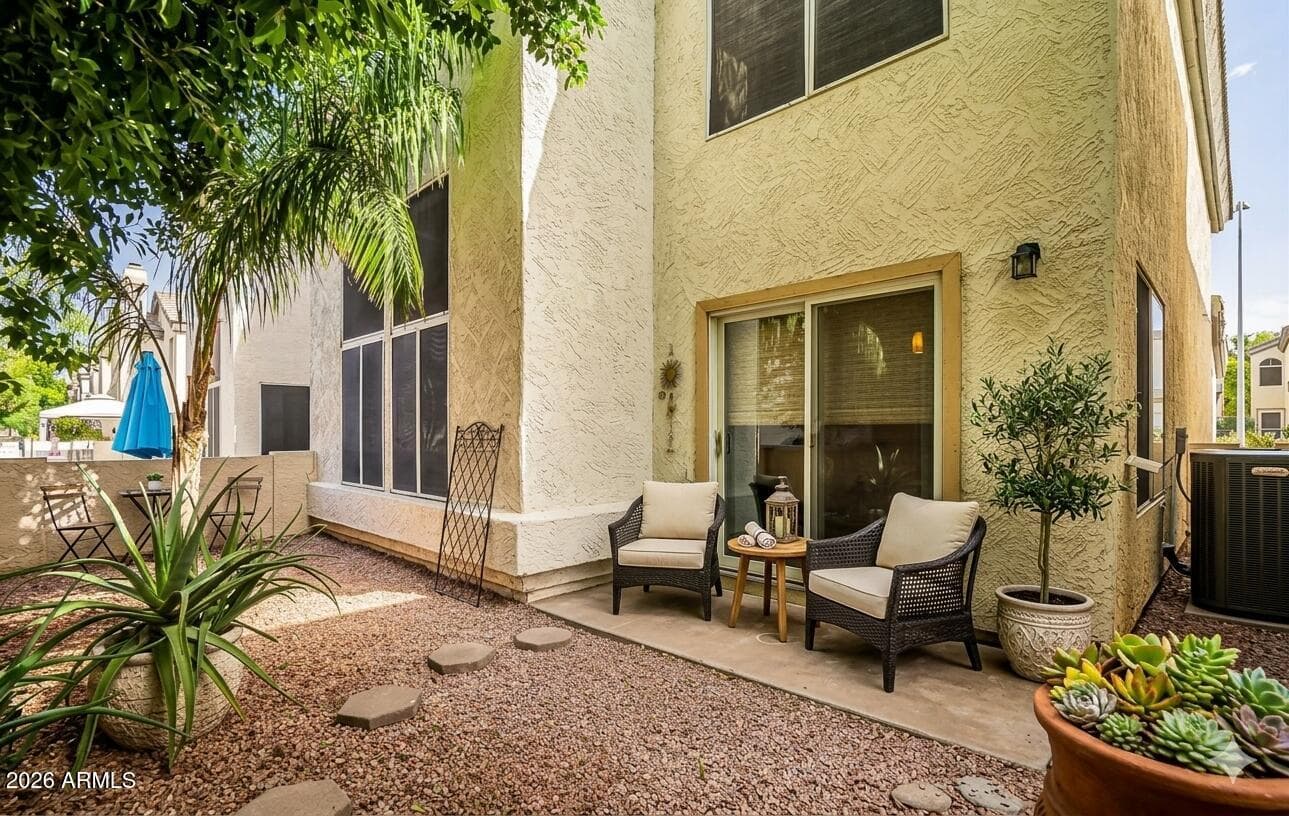 528 S SUNRISE Drive, Gilbert, AZ 85233 — photo 24 of 39