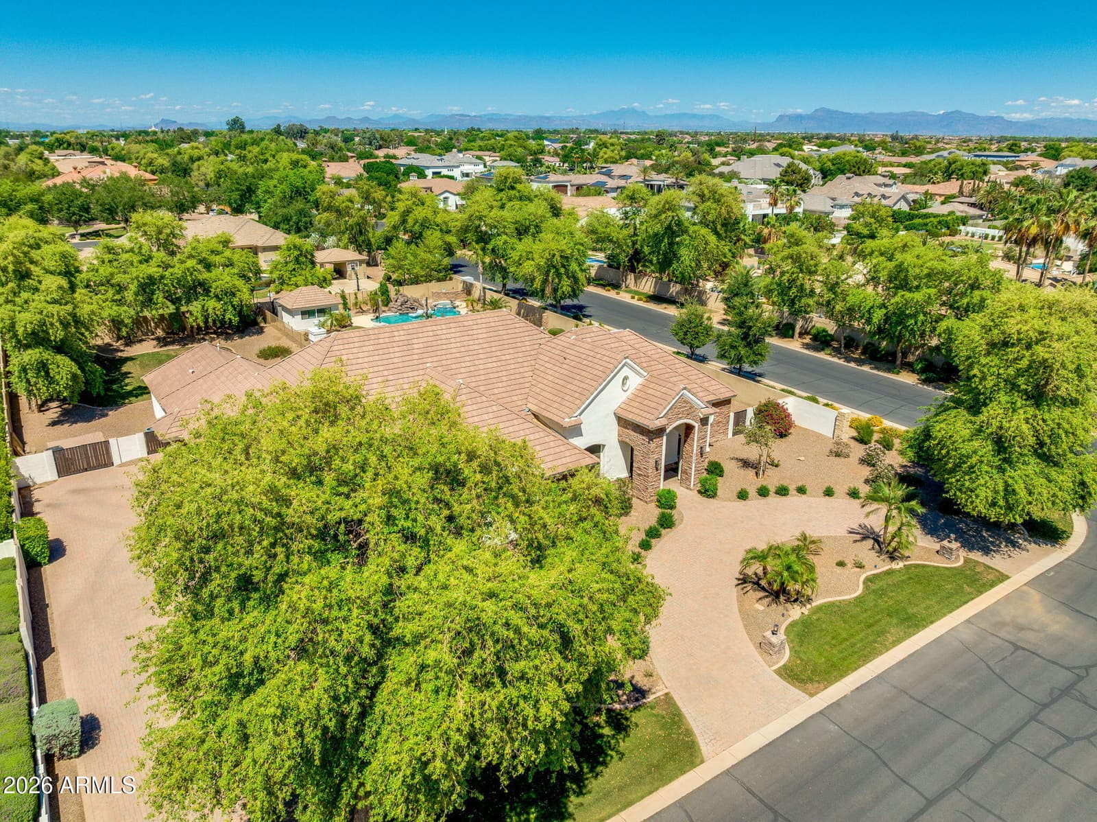 2082 E SANOQUE Boulevard, Gilbert, AZ 85298 — photo 73 of 80