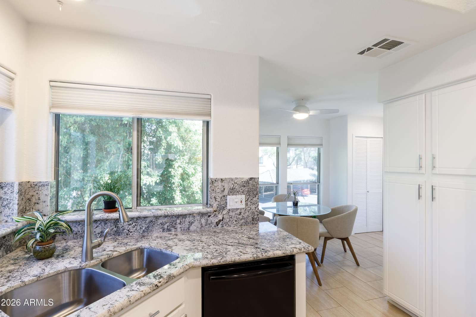 101 N 7TH Street 267, Phoenix, AZ 85034 — photo 12 of 29