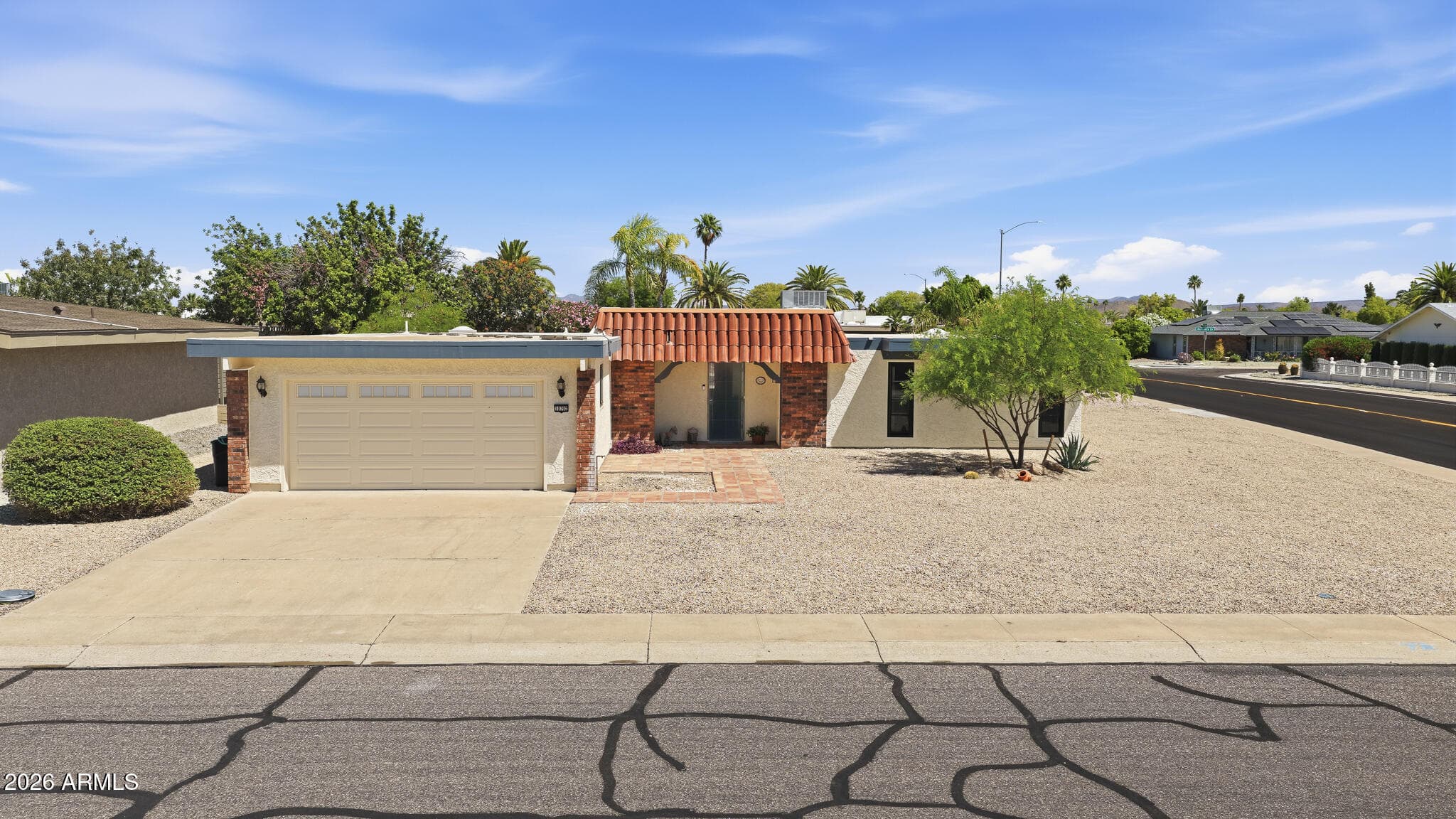10702 W WILLOWBROOK Drive, Sun City, AZ 85373 — photo 3 of 47
