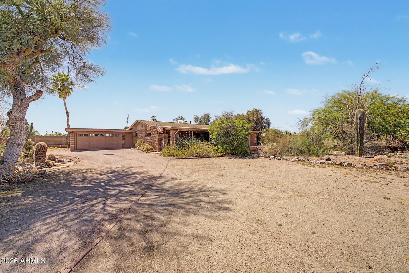 6526 E Holly Drive, Mesa, AZ 85215 — photo 7 of 33