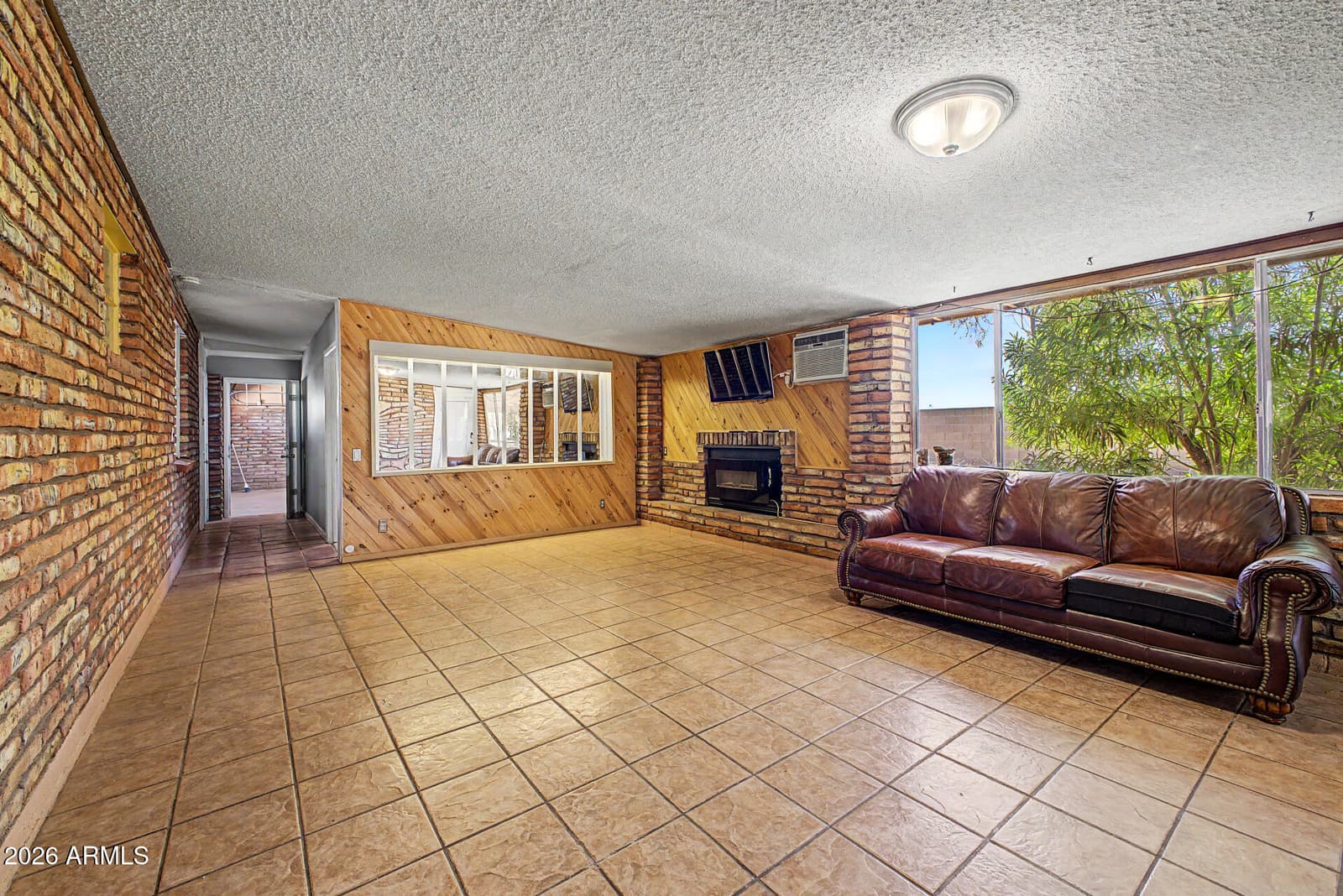 6526 E Holly Drive, Mesa, AZ 85215 — photo 3 of 33