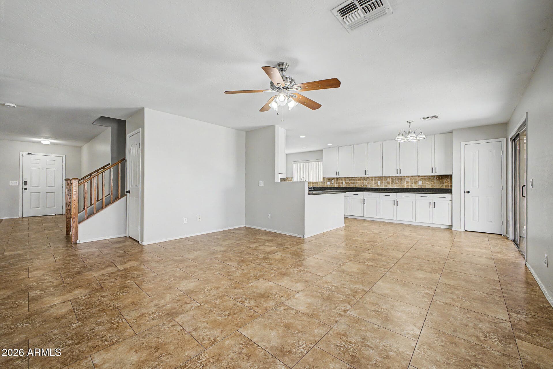 656 W BARRUS Street, Casa Grande, AZ 85122 — photo 10 of 38