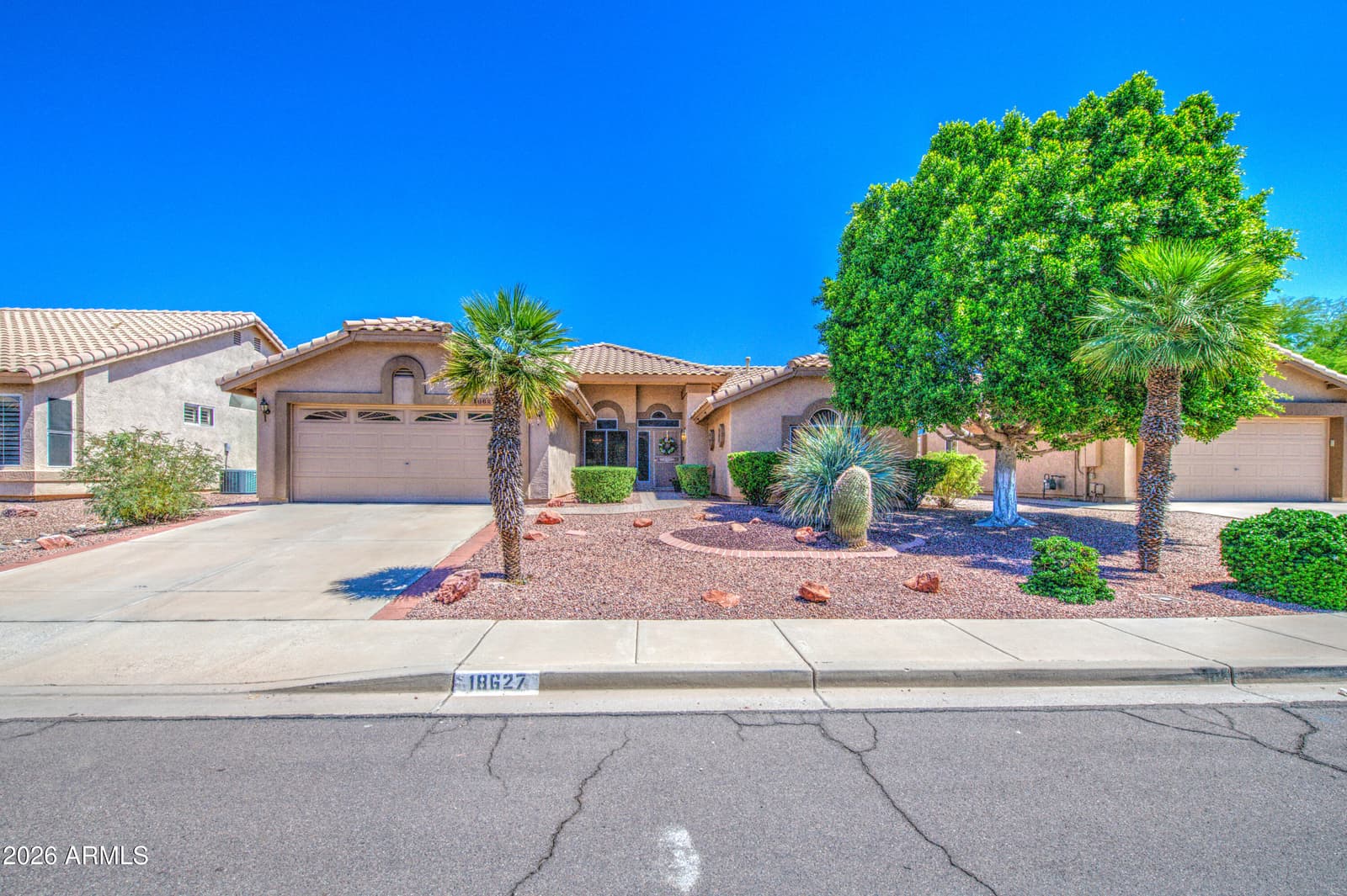 18627 N 84TH Drive, Peoria, AZ 85382 — photo 3 of 49