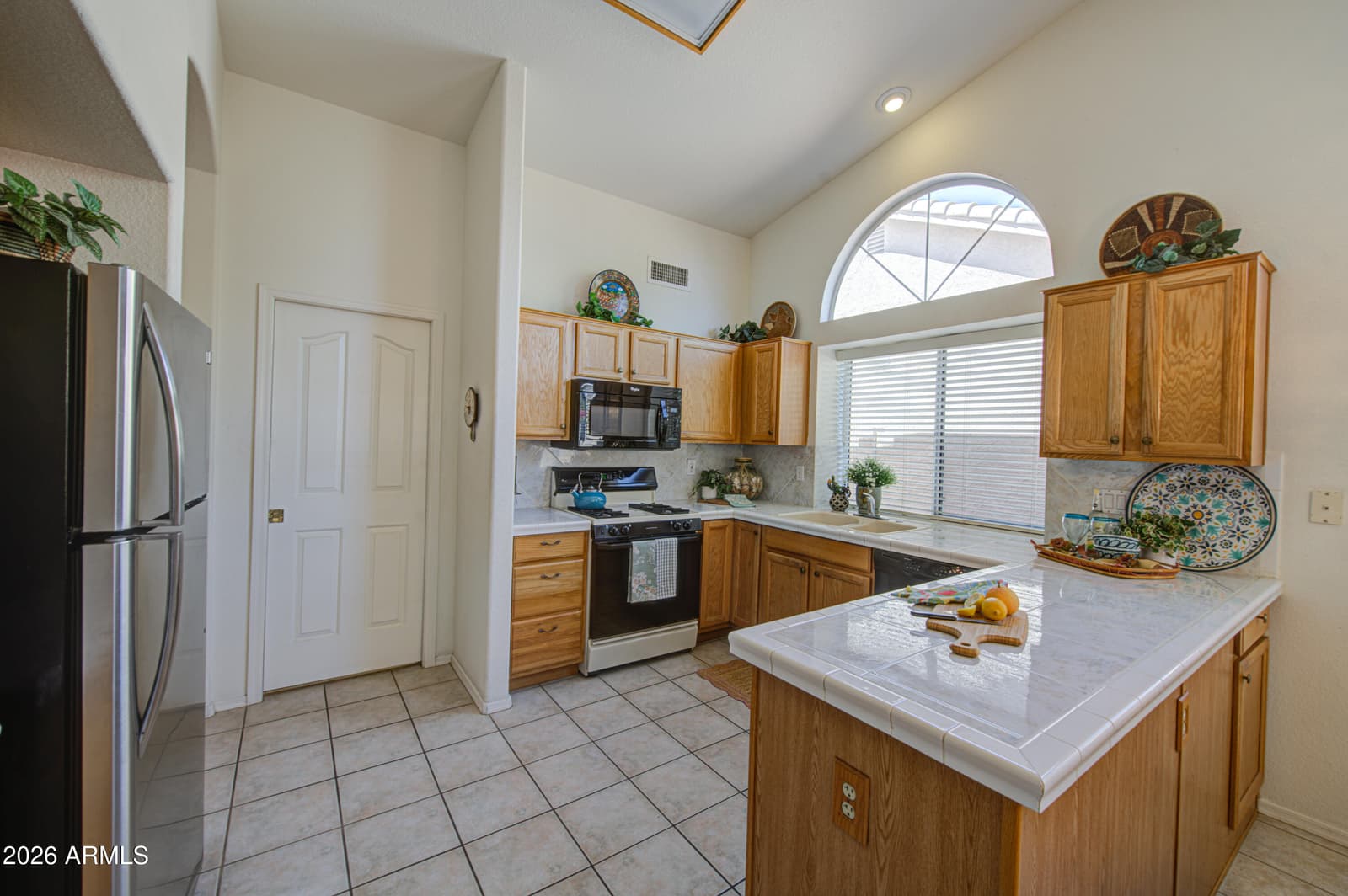 18627 N 84TH Drive, Peoria, AZ 85382 — photo 26 of 49