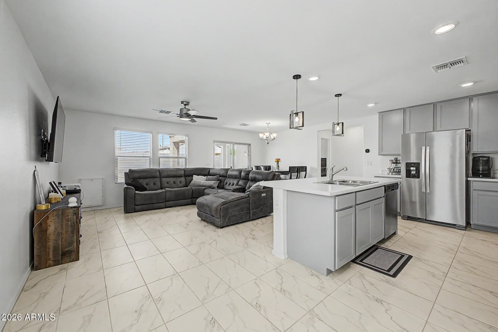 1556 W CENTRAL Avenue, Coolidge, AZ 85128 — photo 5 of 29