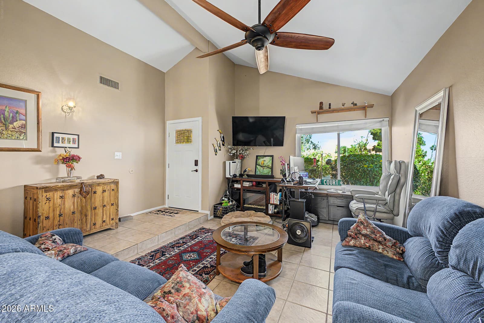 5221 E SAGUARO Circle, Phoenix, AZ 85044 — photo 6 of 30