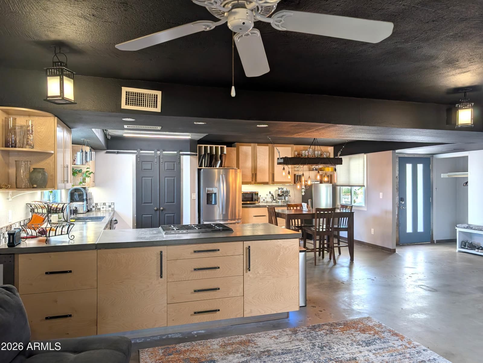5634 N 39TH Avenue, Phoenix, AZ 85019 — photo 11 of 43