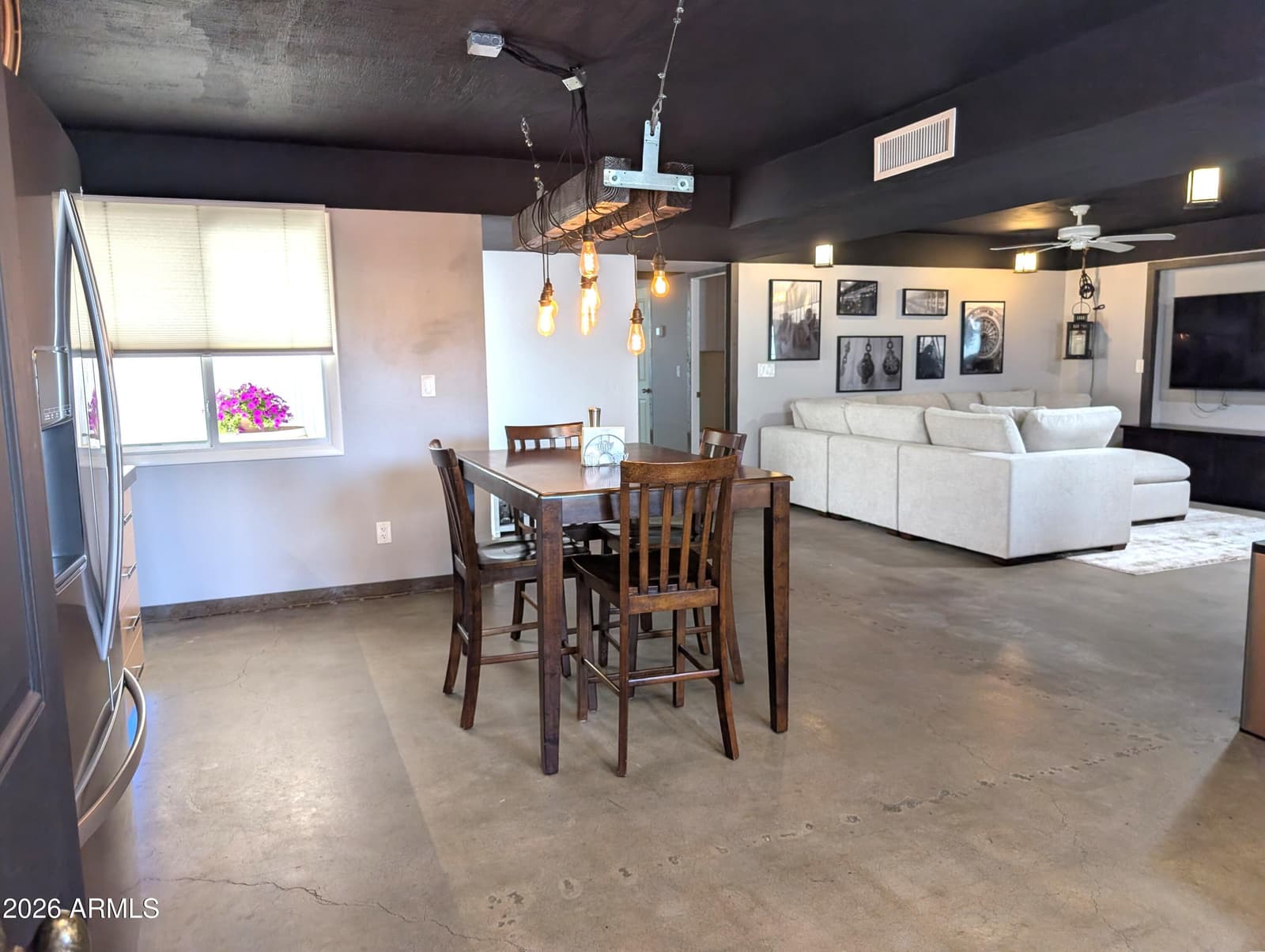 5634 N 39TH Avenue, Phoenix, AZ 85019 — photo 14 of 43