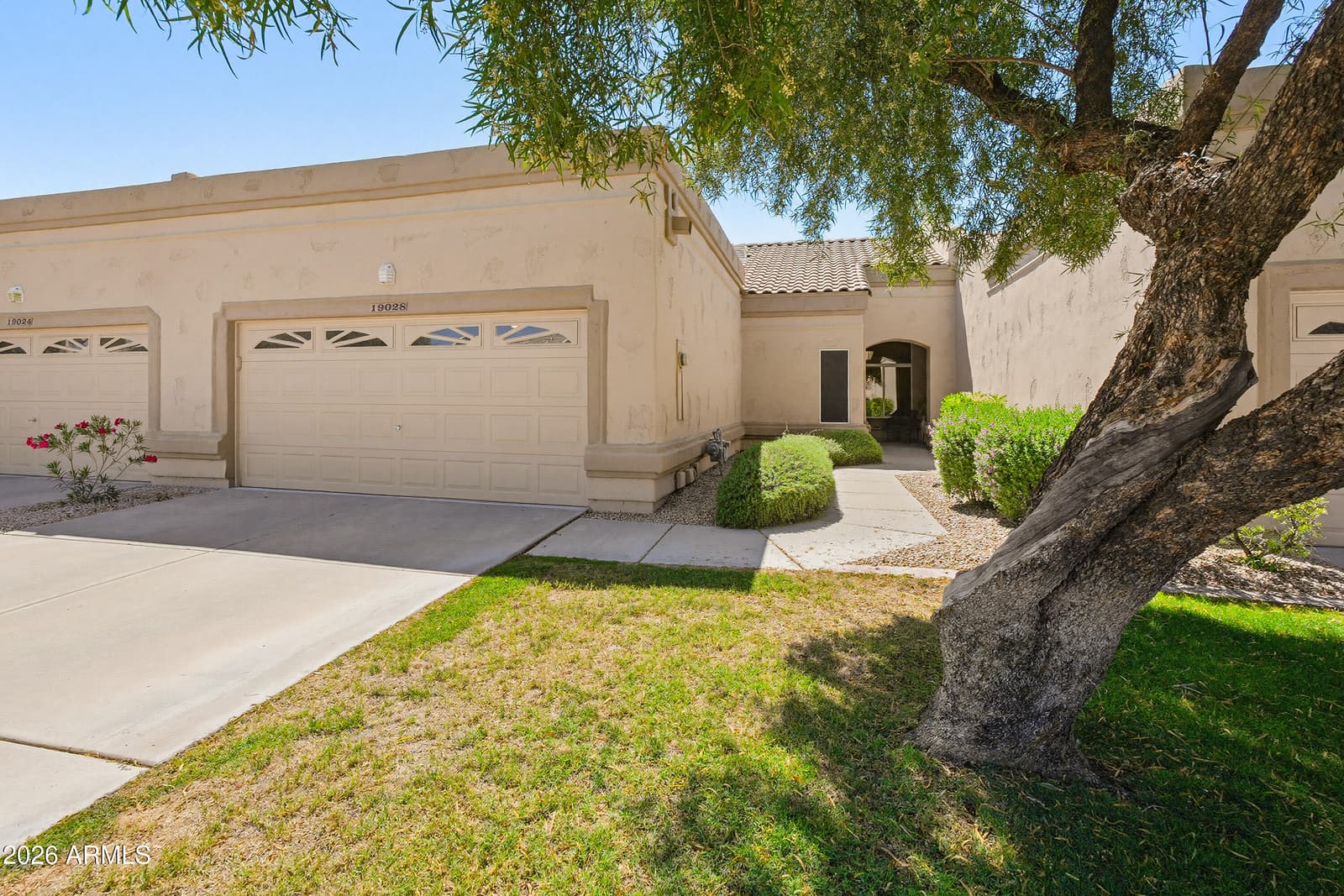 19028 N 83RD Lane, Peoria, AZ 85382 — photo 7 of 42