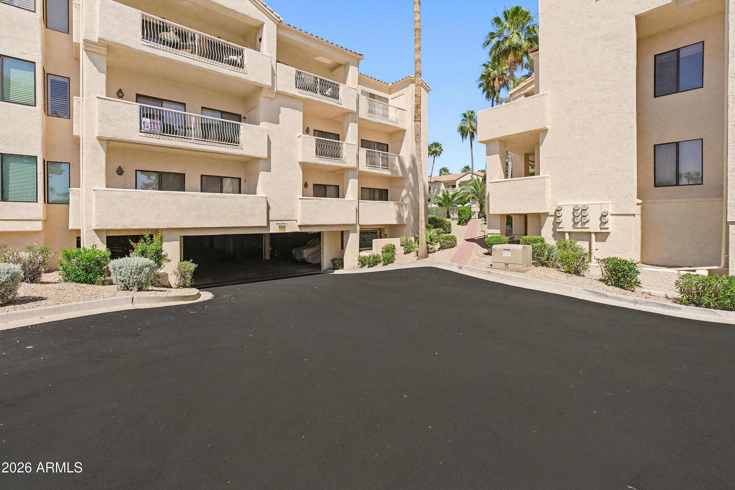 19400 N WESTBROOK Parkway 323, Peoria, AZ 85382 — photo 2 of 47