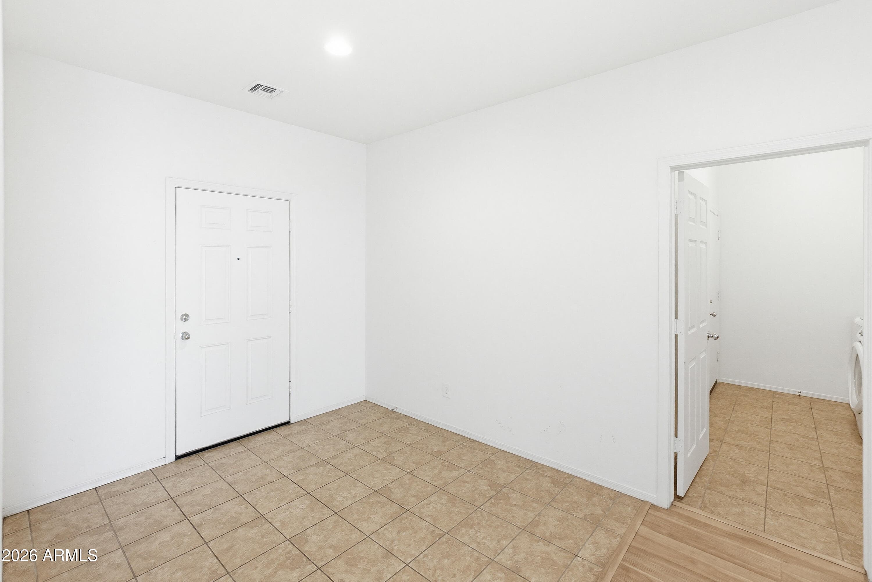 8853 N 69TH Lane, Peoria, AZ 85345 — photo 4 of 41