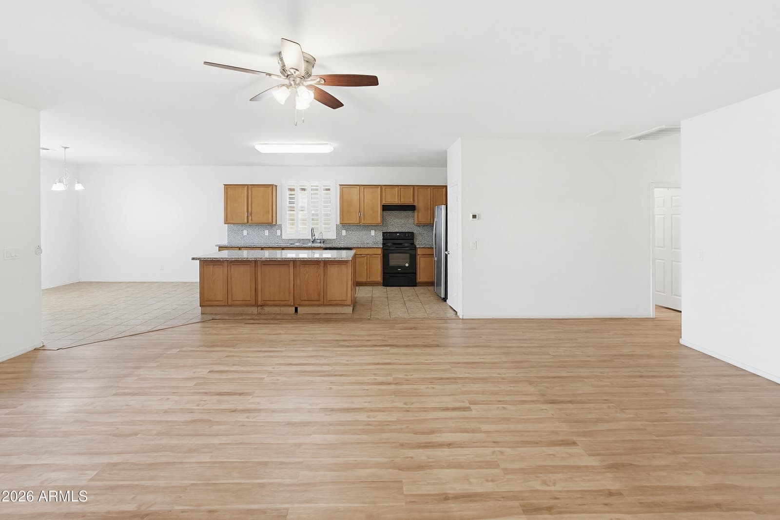 8853 N 69TH Lane, Peoria, AZ 85345 — photo 9 of 41