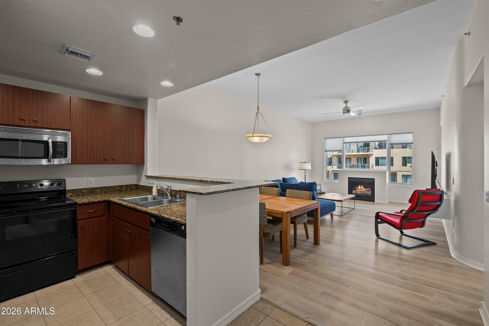 16 W ENCANTO Boulevard 417, Phoenix, AZ 85003