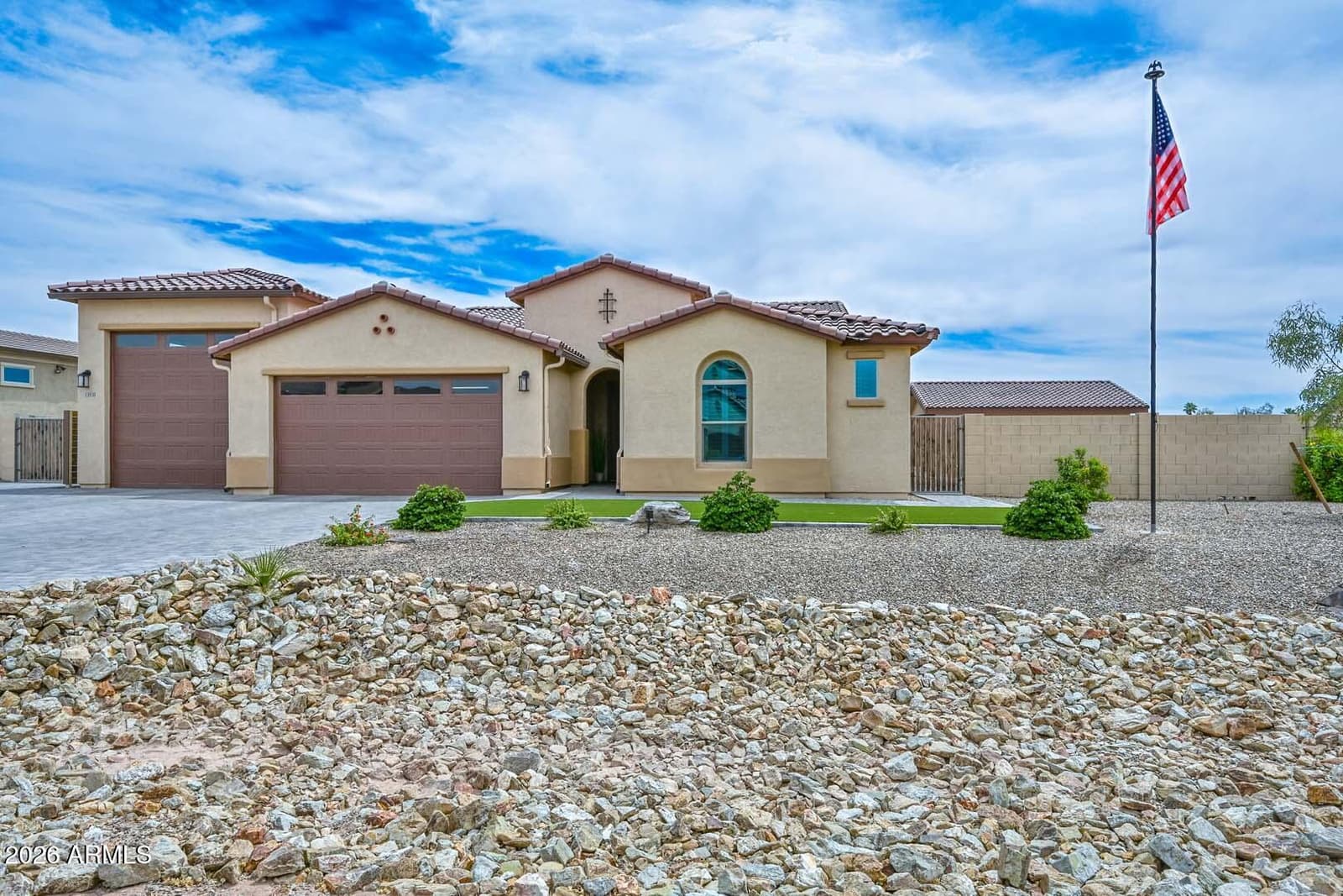 13531 W TUCKEY Court, Glendale, AZ 85307 — photo 5 of 63
