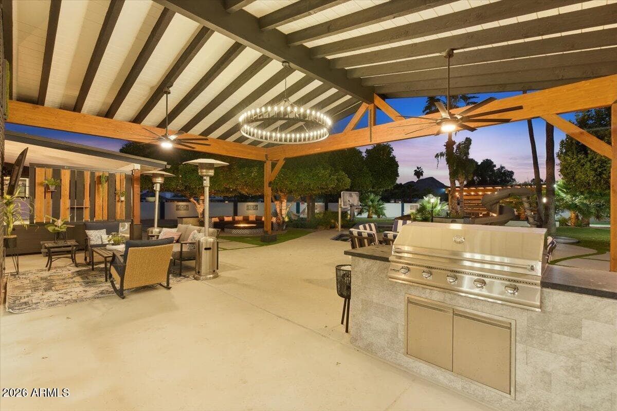 9026 N 67TH Street, Paradise Valley, AZ 85253 — photo 10 of 64