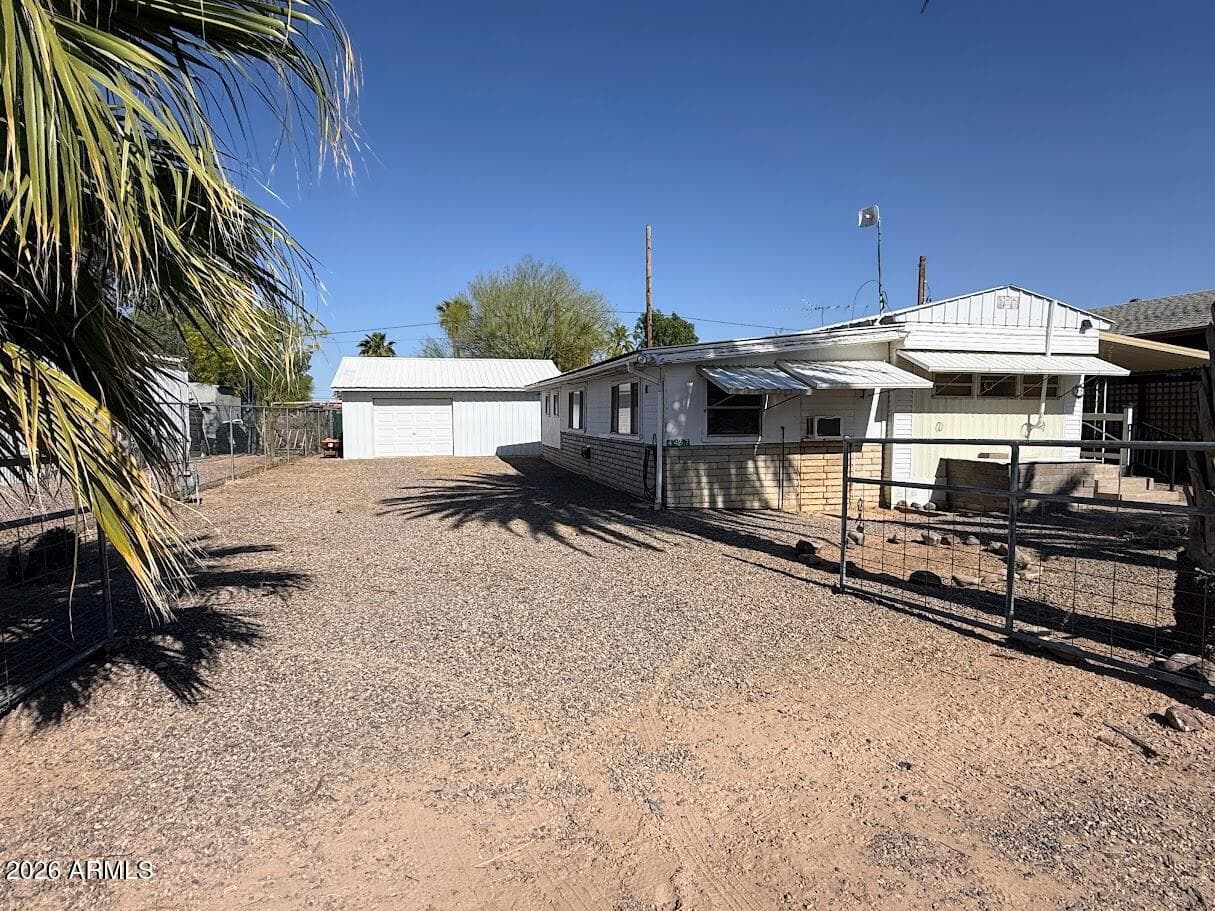 4457 N LARIAT Drive, Casa Grande, AZ 85194 — photo 1 of 37