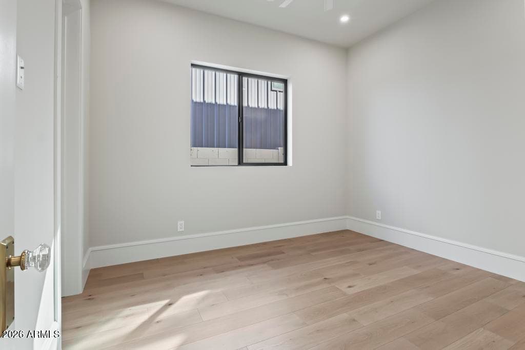 8511 S 9TH Drive 15, Phoenix, AZ 85041 — photo 32 of 55