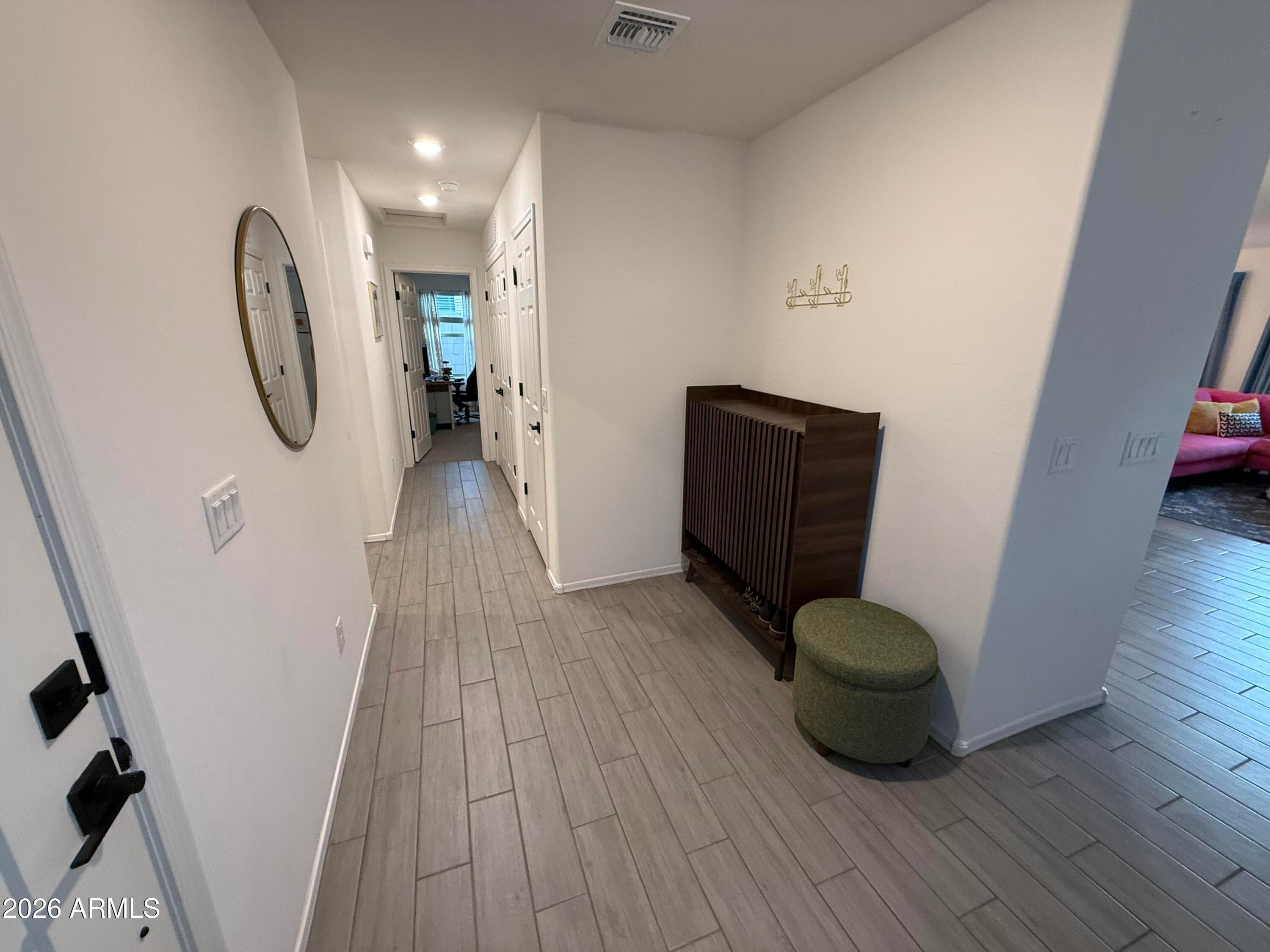 5838 S 23RD Drive, Phoenix, AZ 85041 — photo 5 of 29