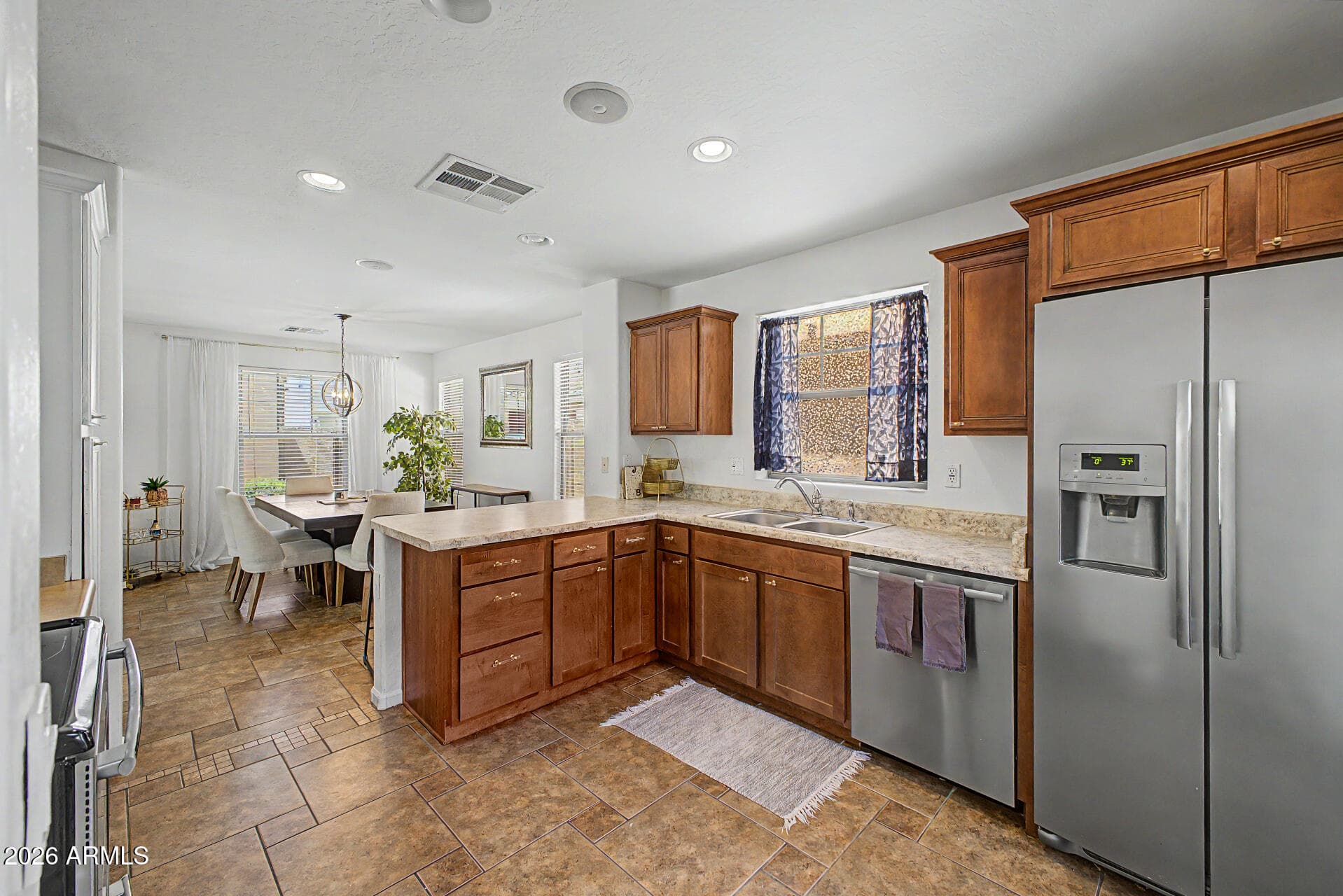 2614 E MEGAN Street, Gilbert, AZ 85295 — photo 10 of 39
