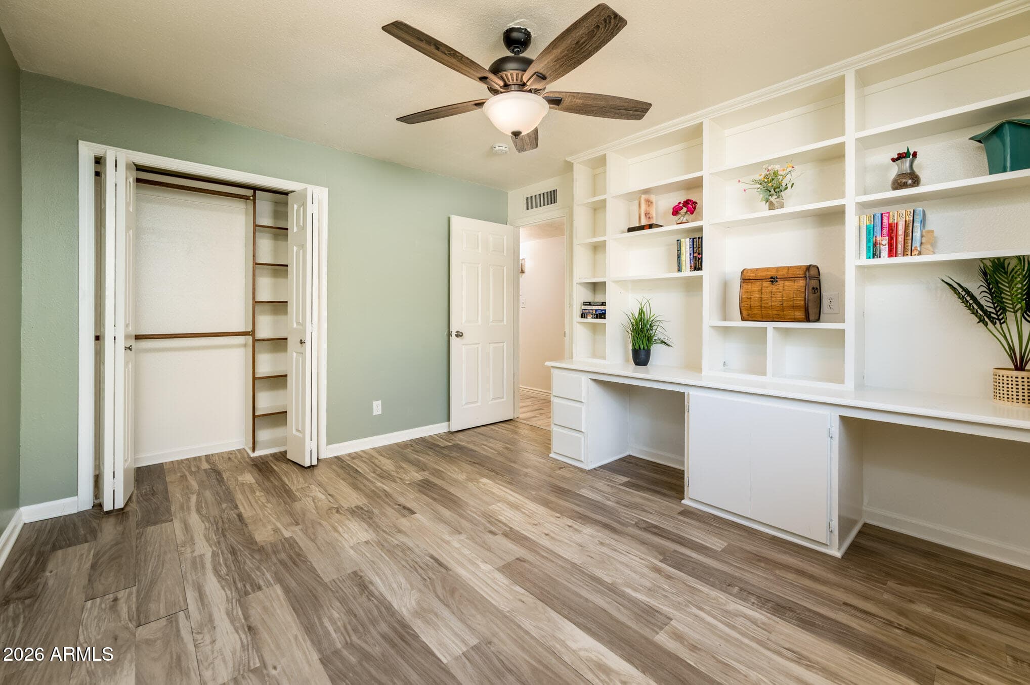 8407 E Crestwood Way, Scottsdale, AZ 85250 — photo 26 of 46